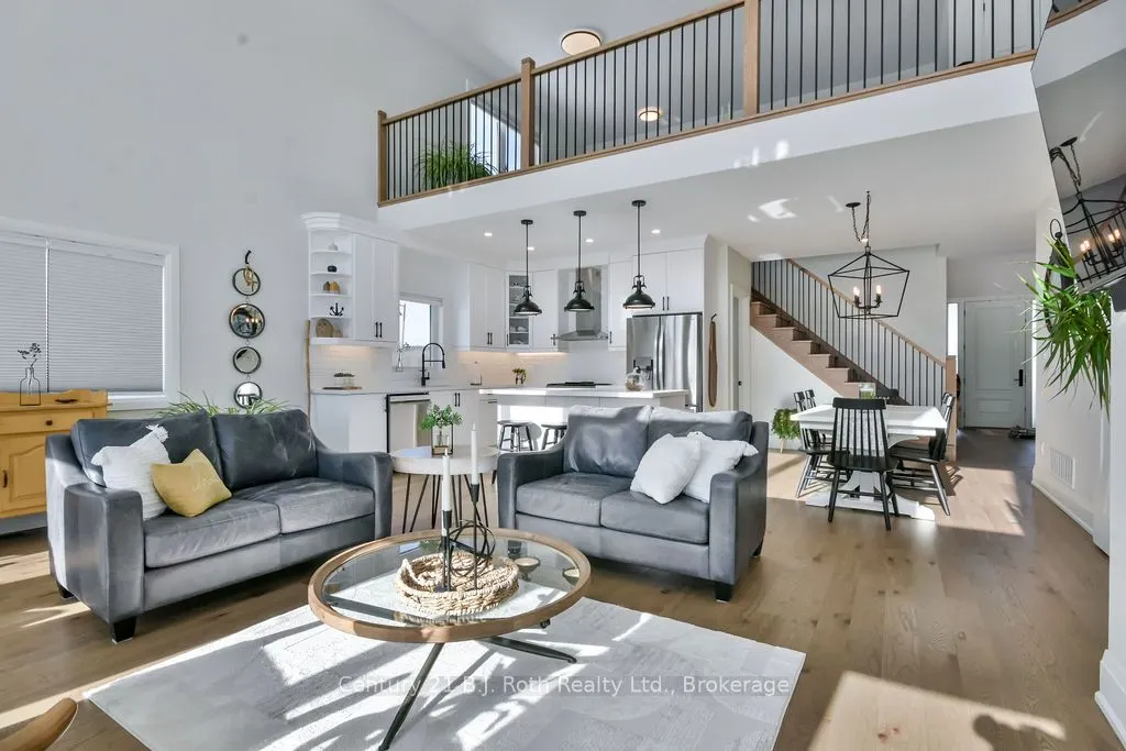 53 Dock Lane E #27