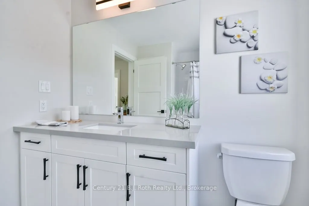 53 Dock Lane E #27