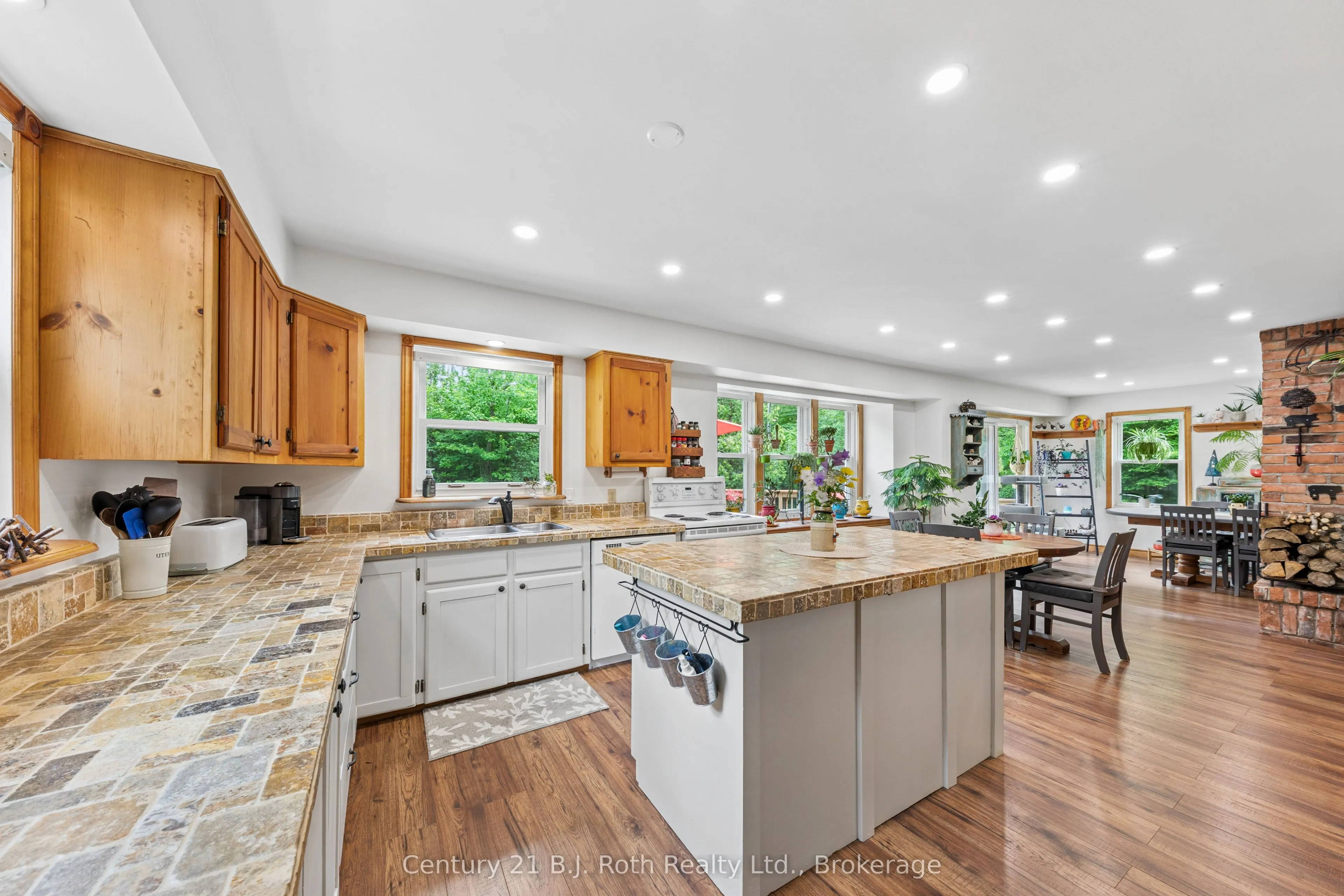3147 Dalton Court