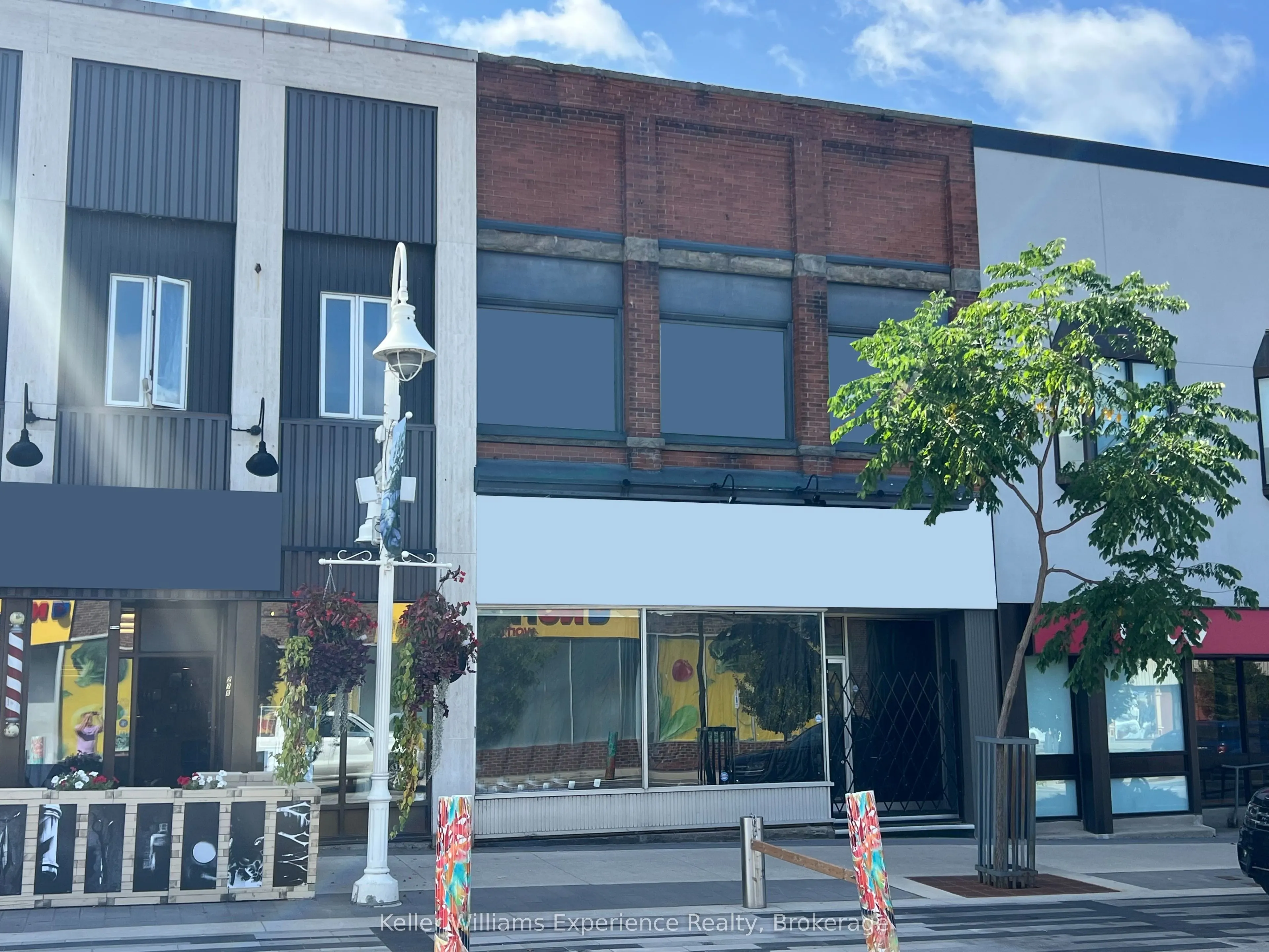 276 KING Street