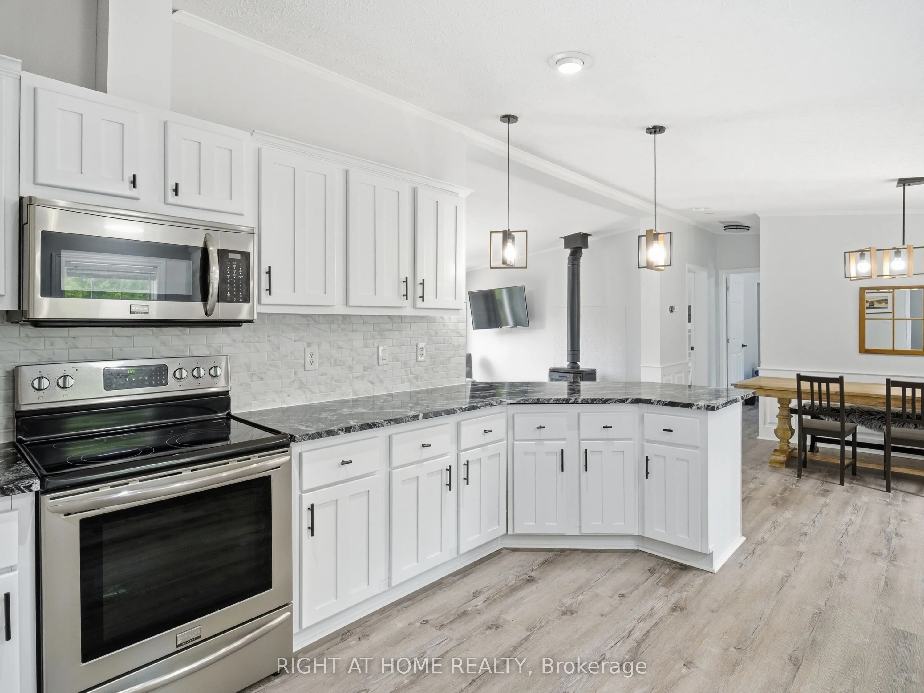 8168 Laidlaw Avenue