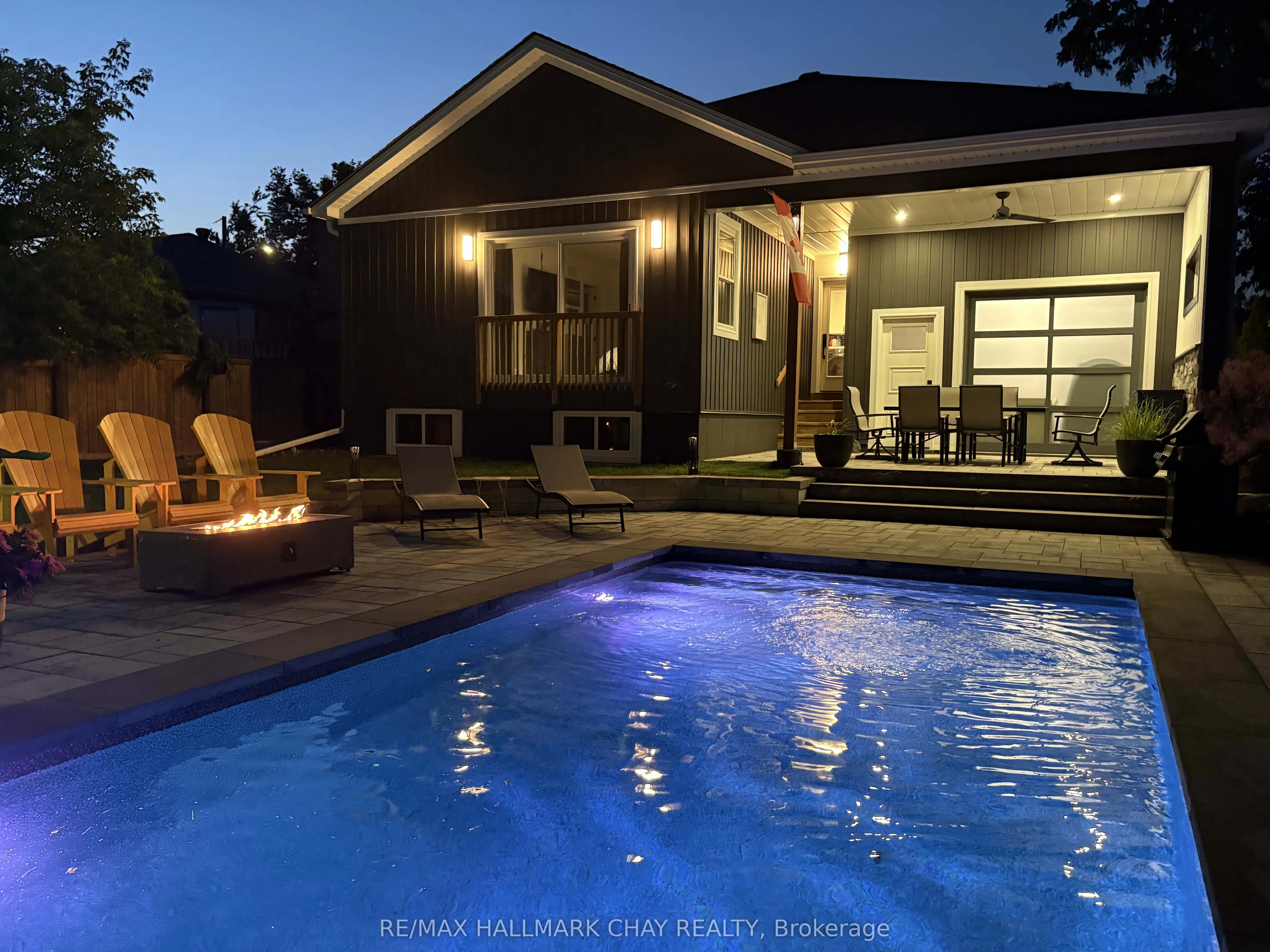 17 Bowman Avenue