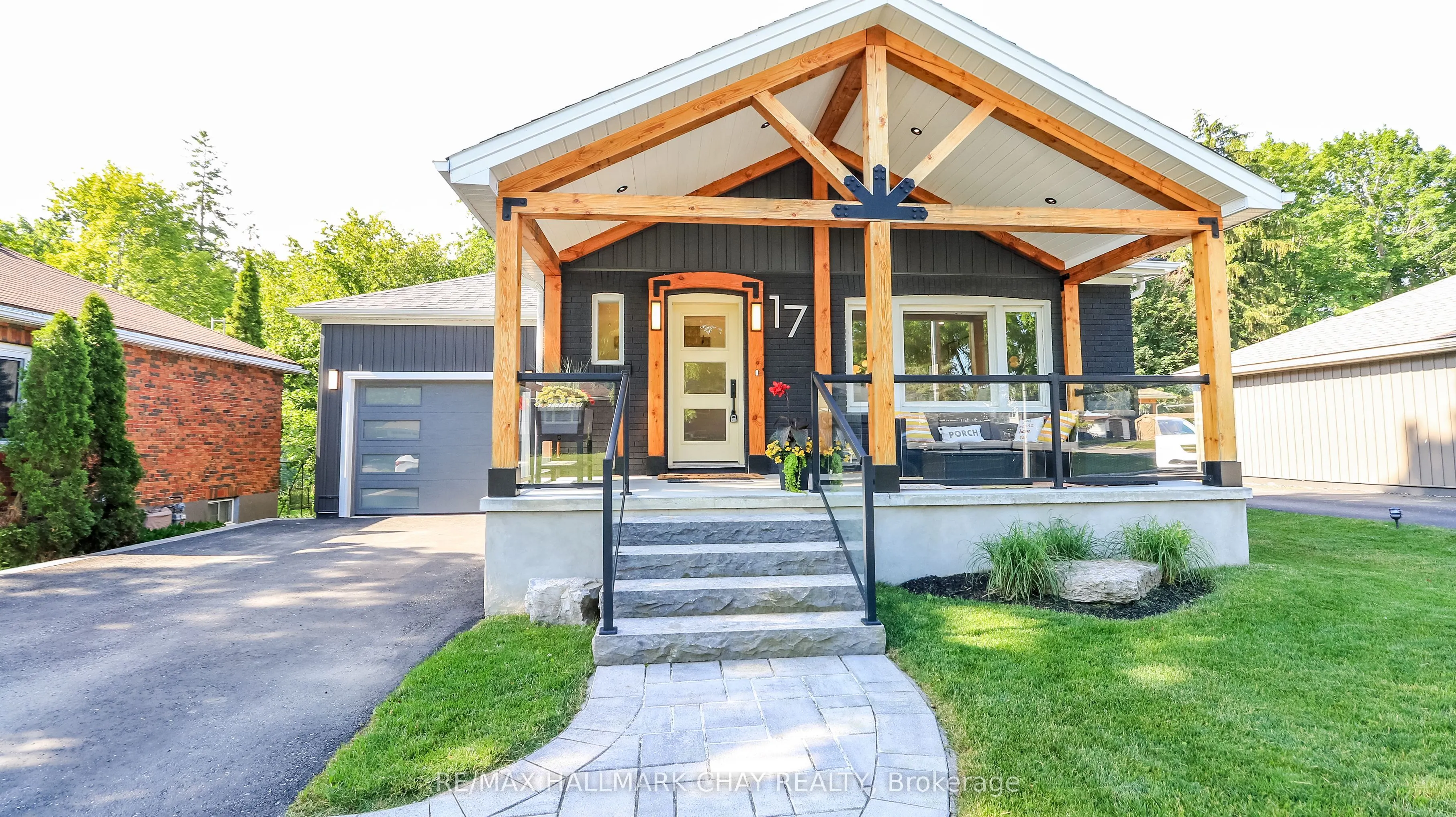 17 Bowman Avenue
