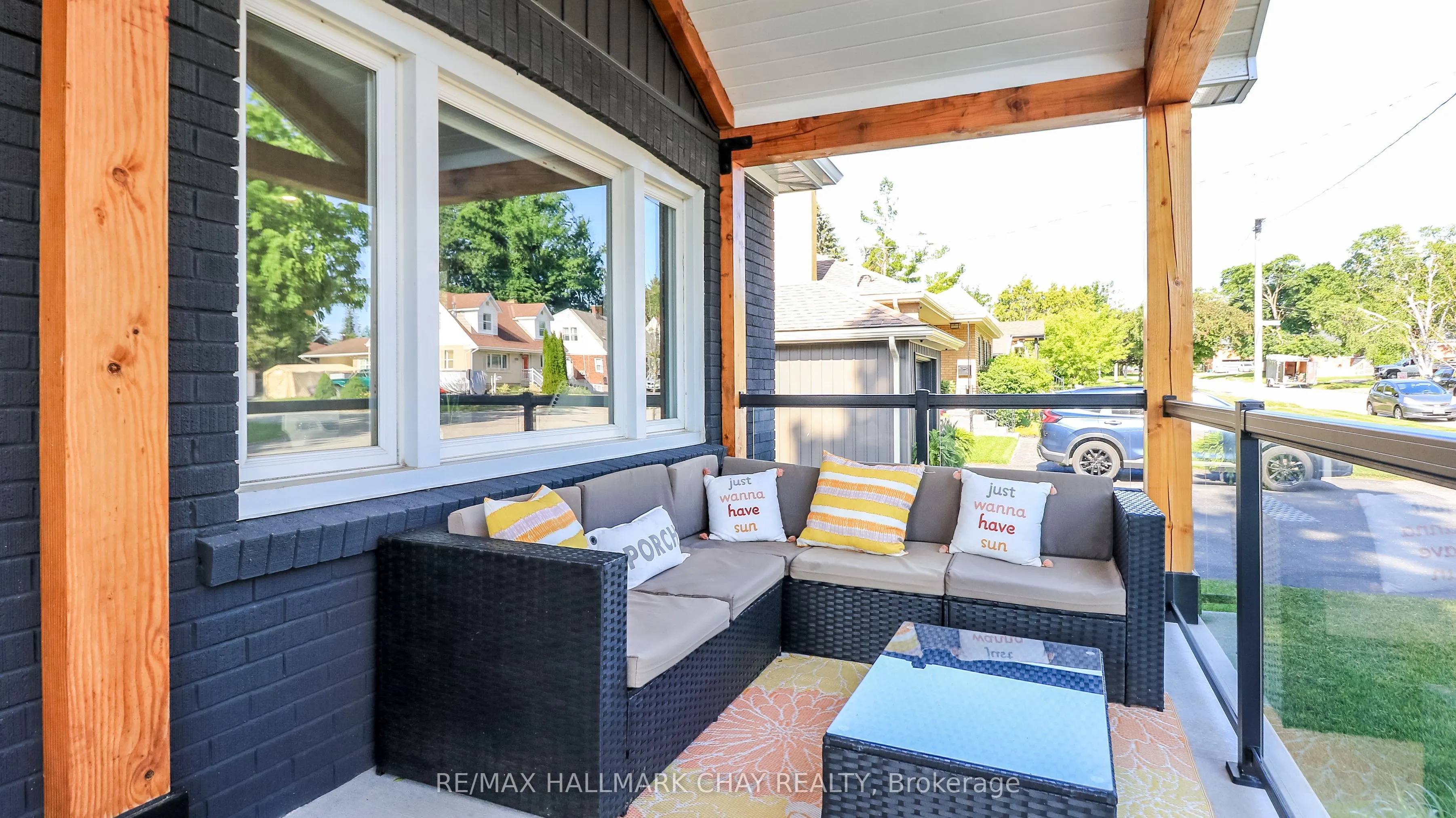 17 Bowman Avenue
