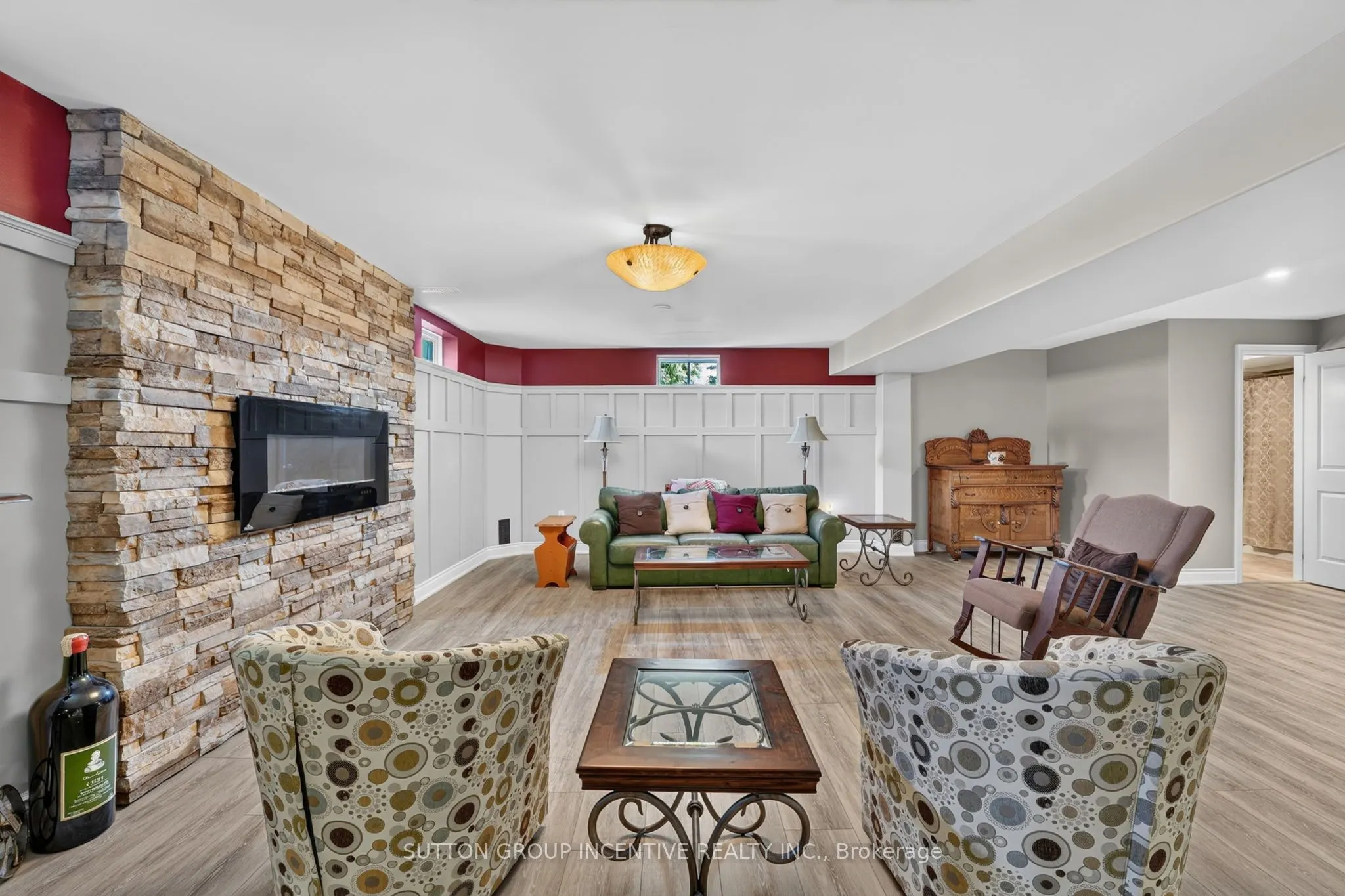 1 GALRICH Court
