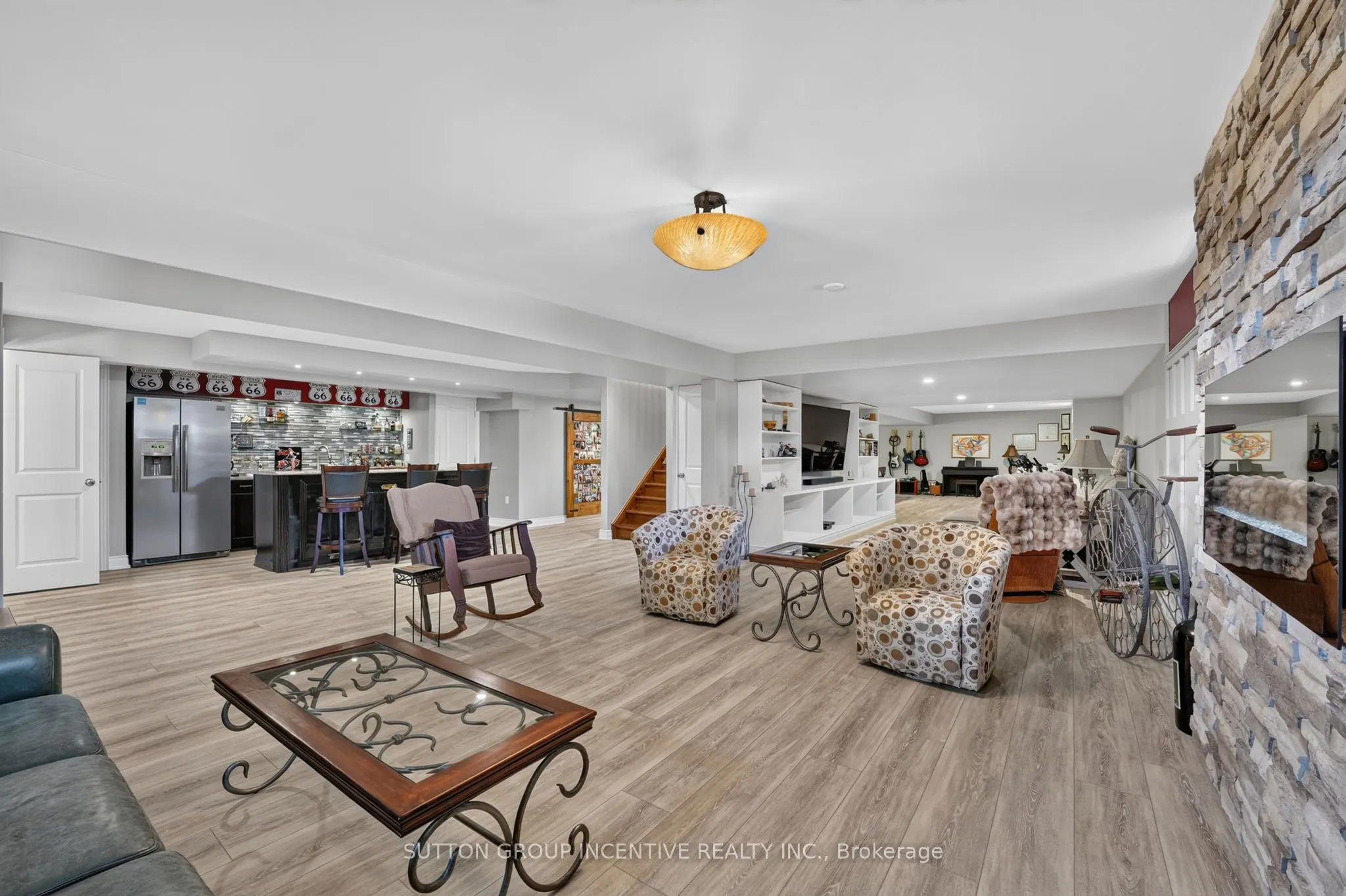 1 GALRICH Court