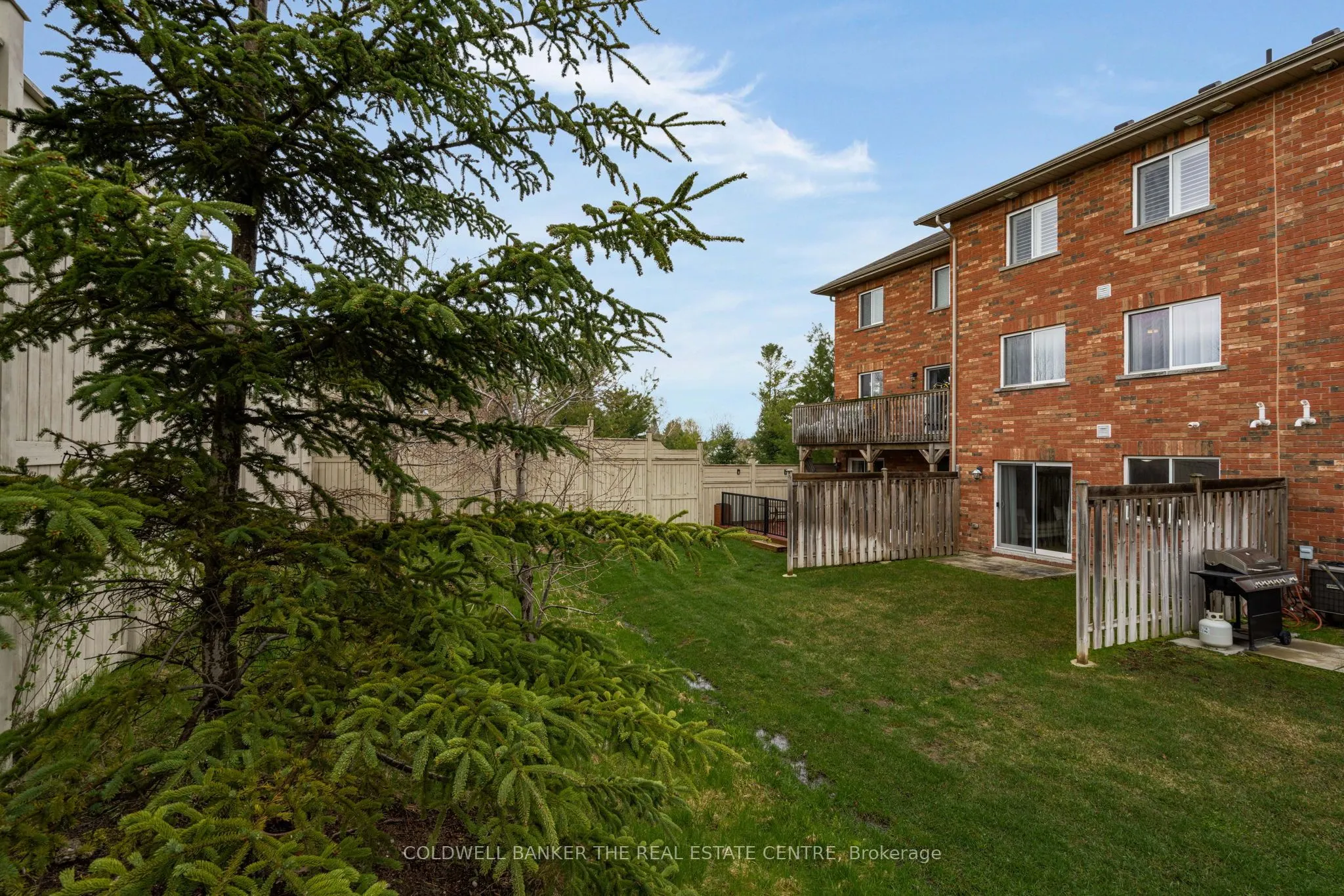 49 Ferndale Drive S #7