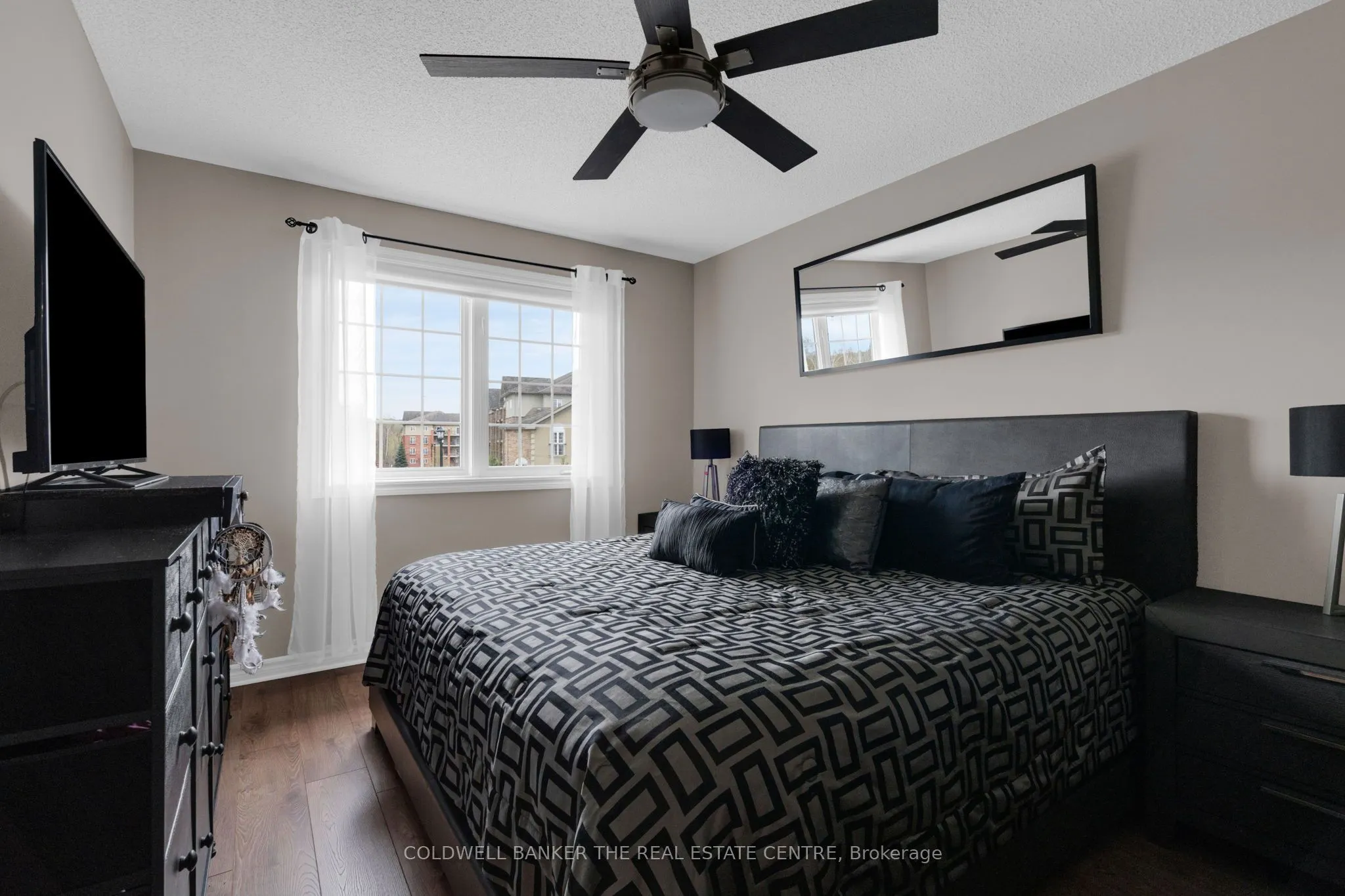 49 Ferndale Drive S #7