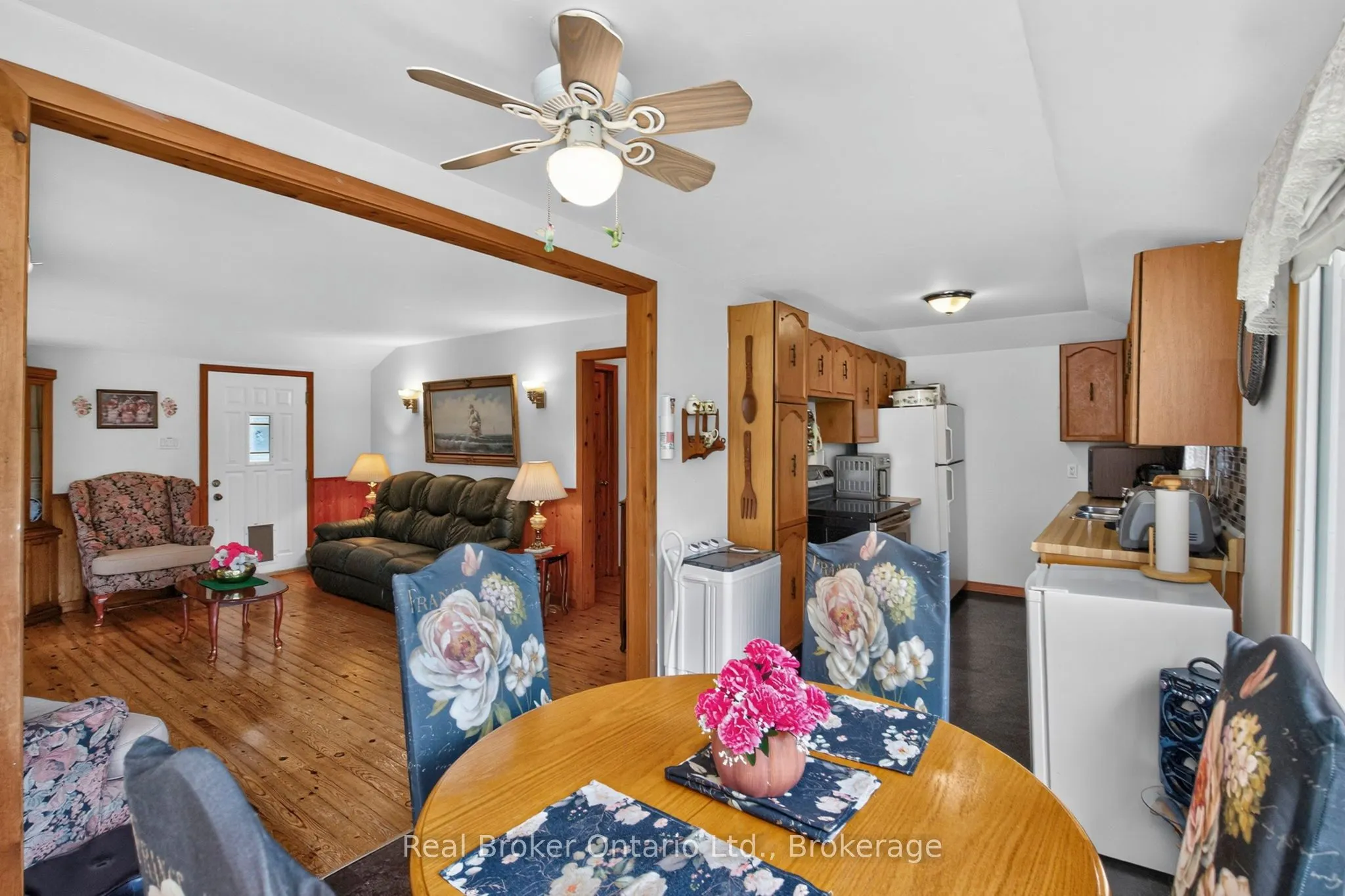 81 Andrew Drive