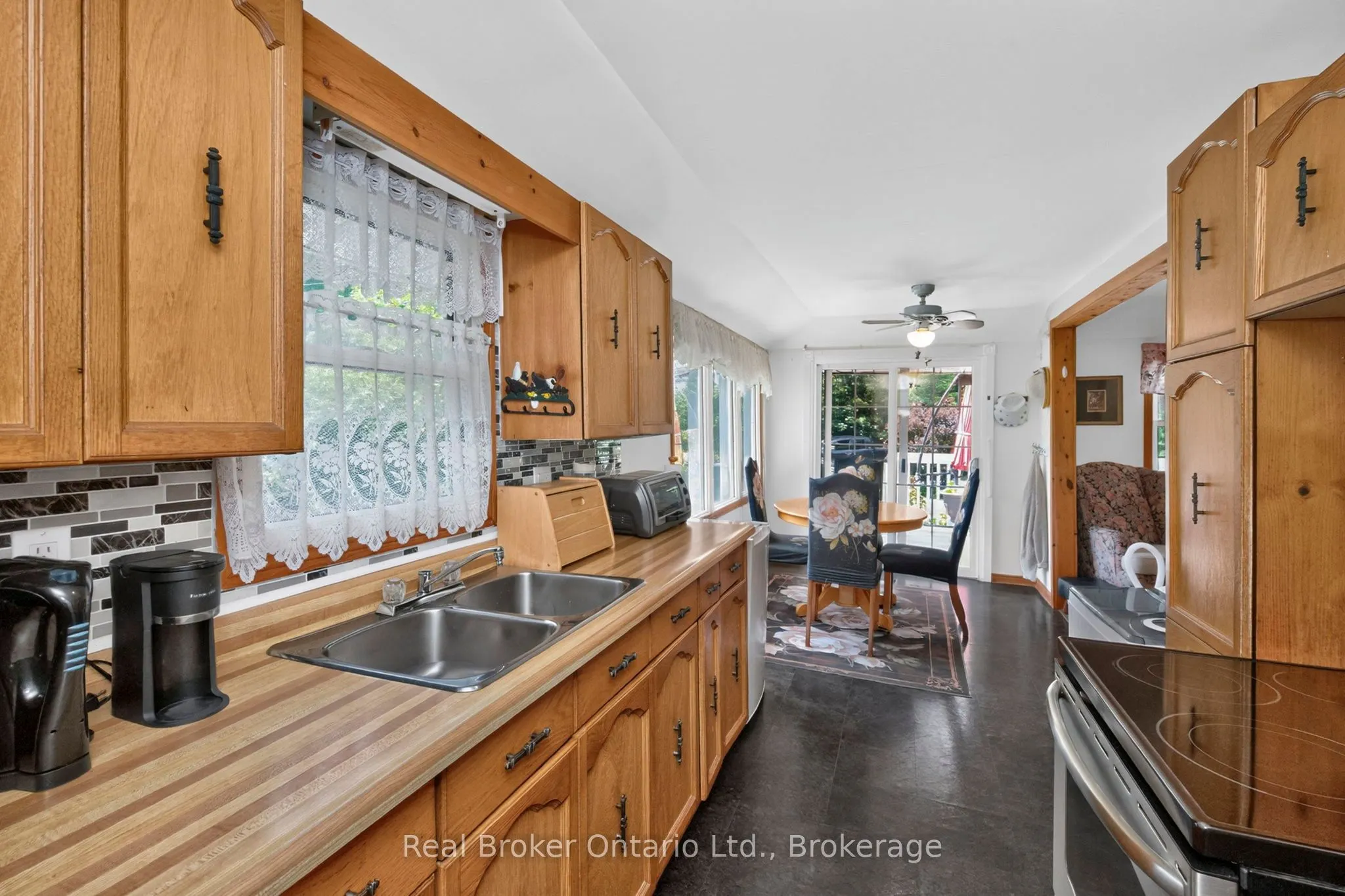 81 Andrew Drive