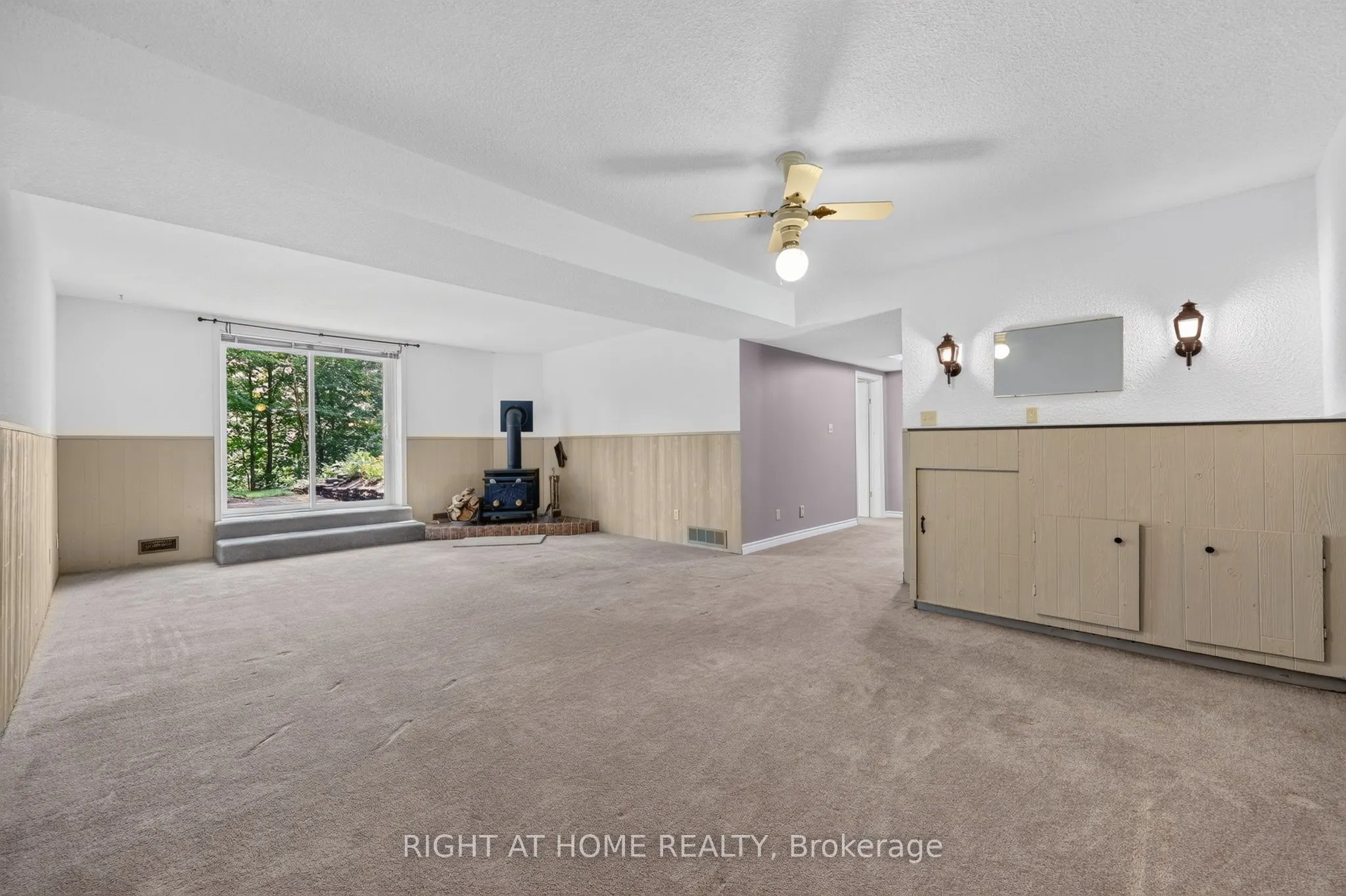 5 Pine Point