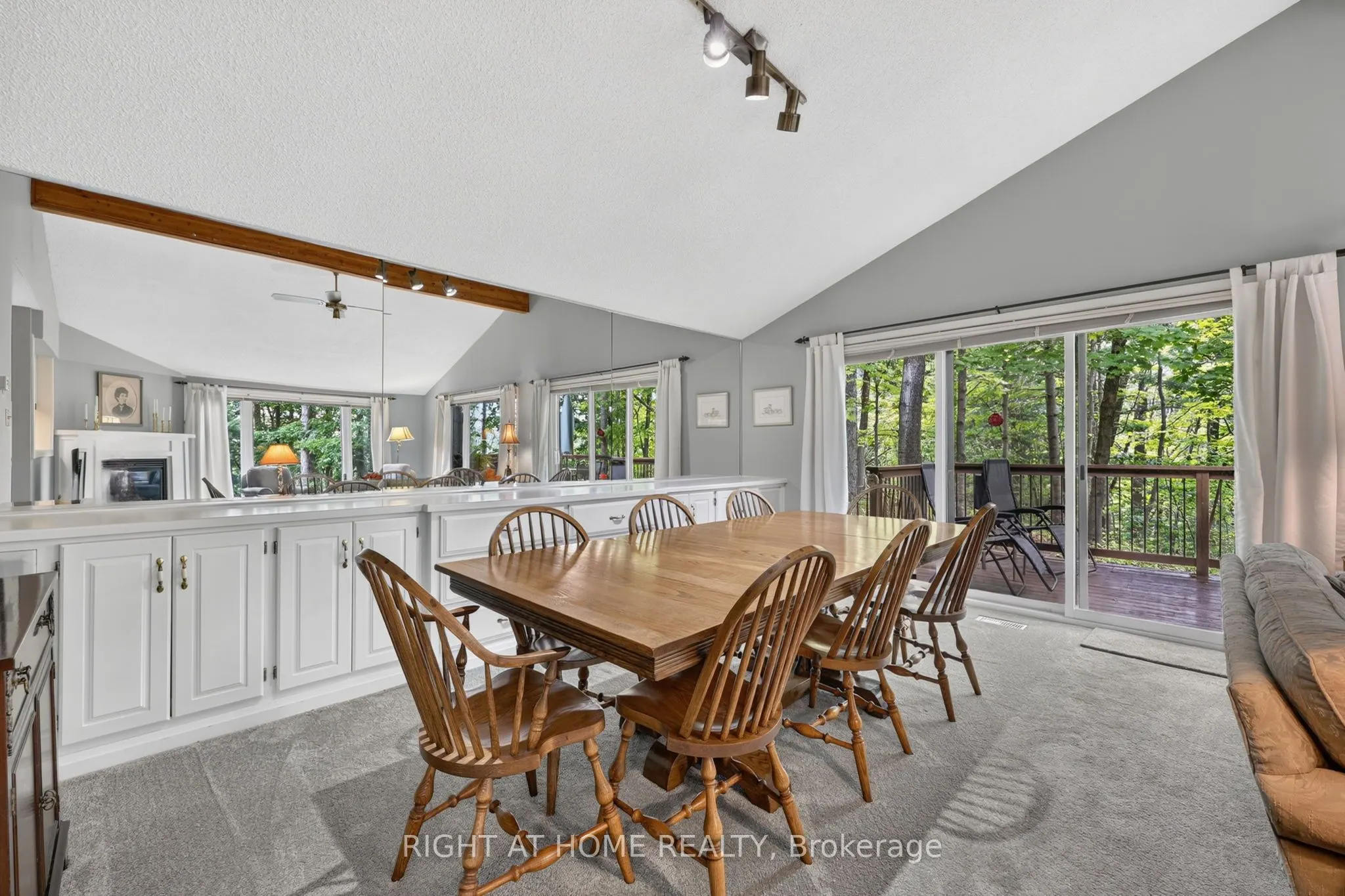5 Pine Point