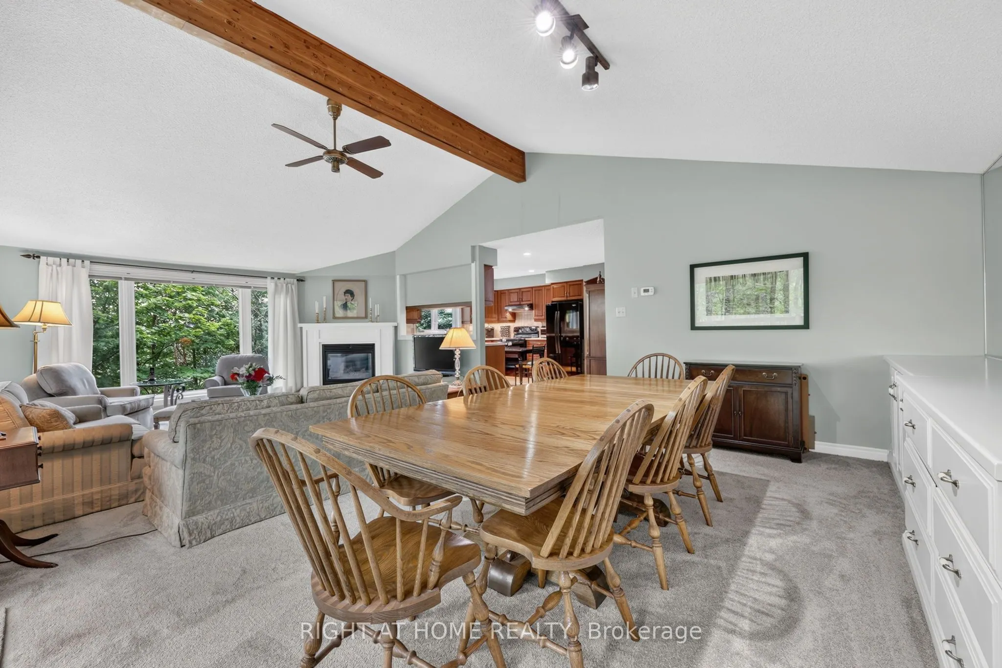 5 Pine Point