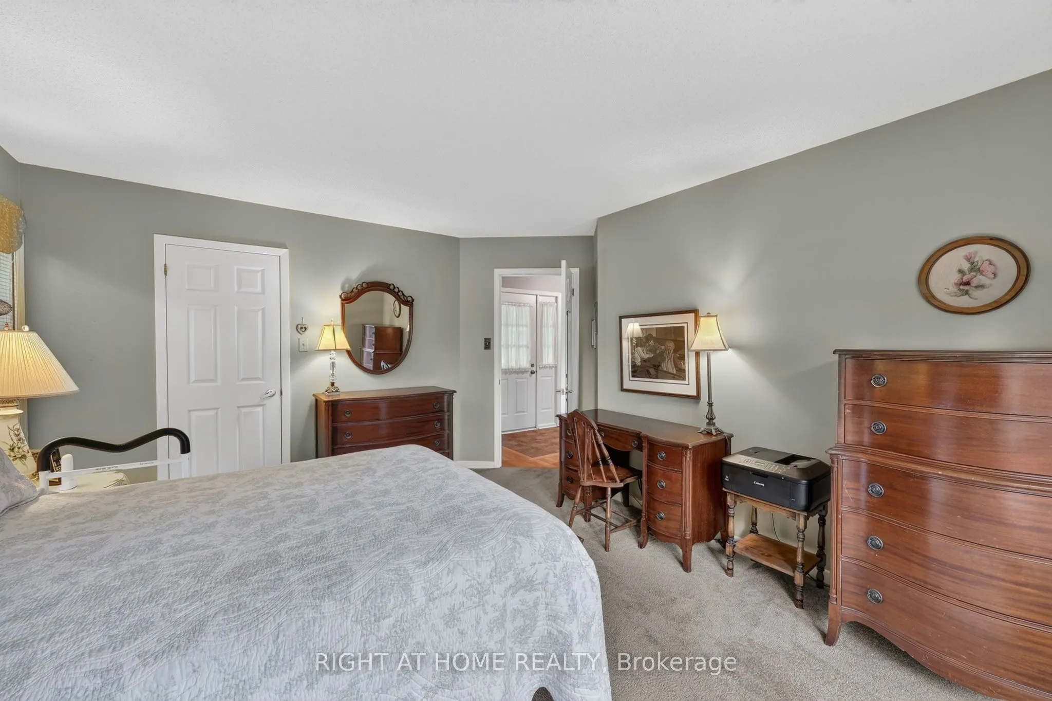 5 Pine Point