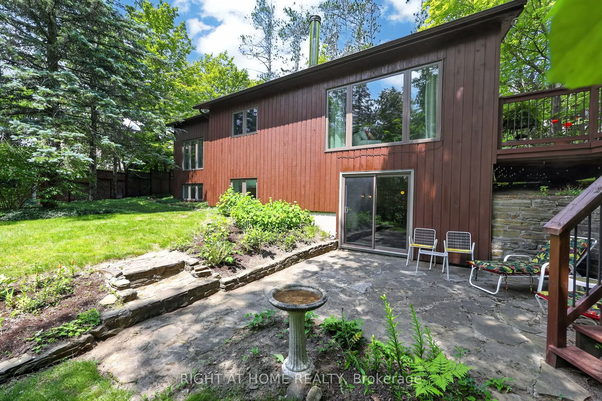 5 Pine Point