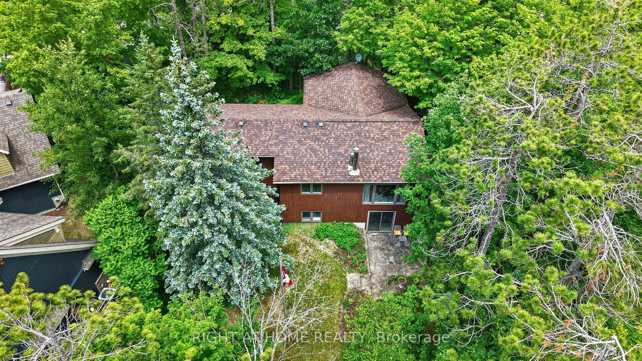 5 Pine Point