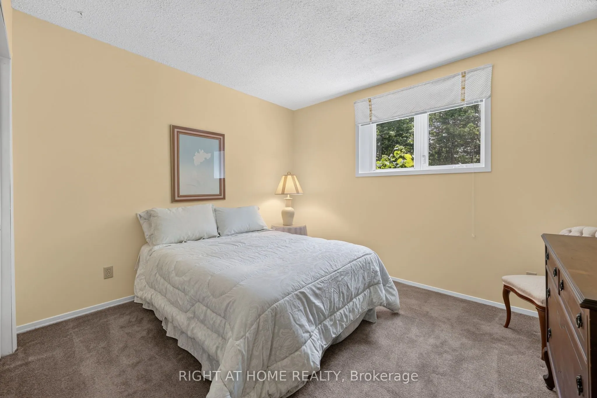 5 Pine Point