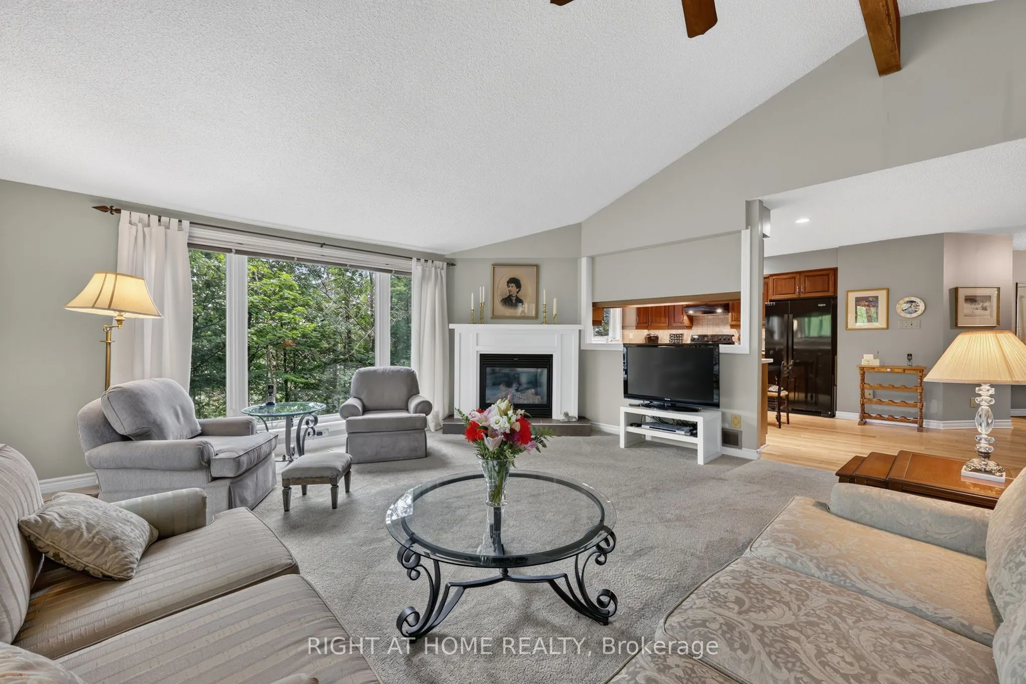 5 Pine Point