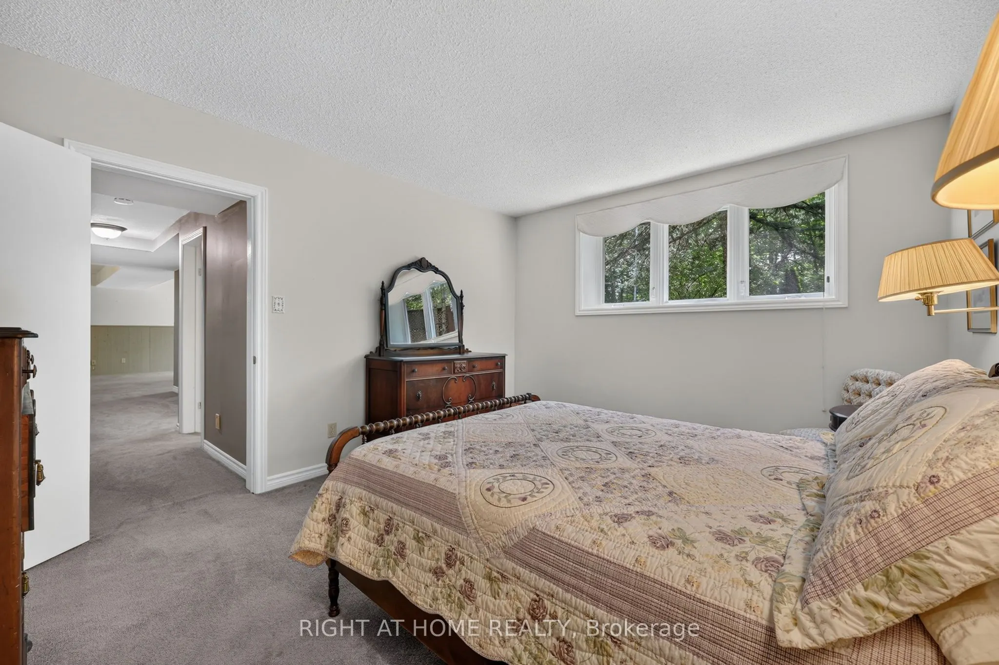 5 Pine Point