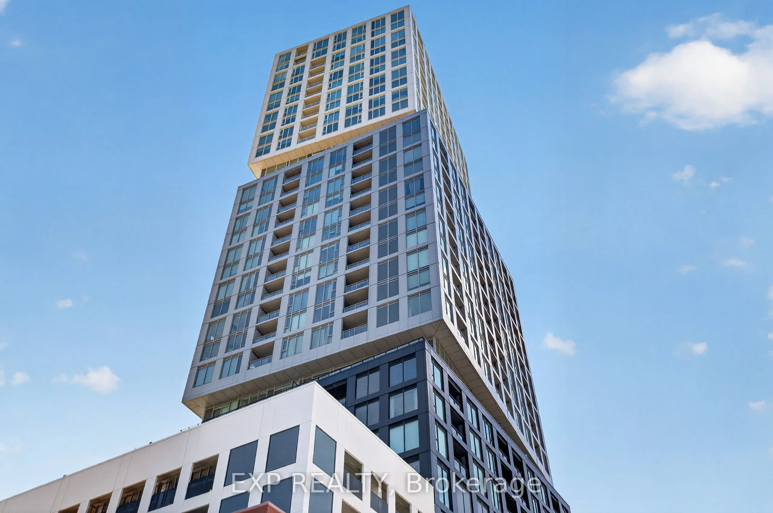 39 Mary Street #1101