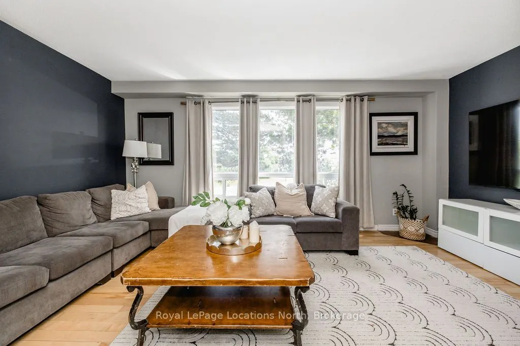 493 ONTARIO Street #8