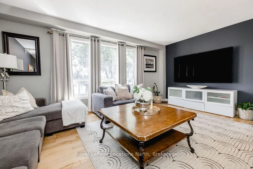 493 ONTARIO Street #8