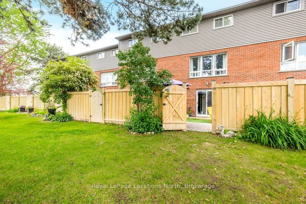 493 ONTARIO Street #8