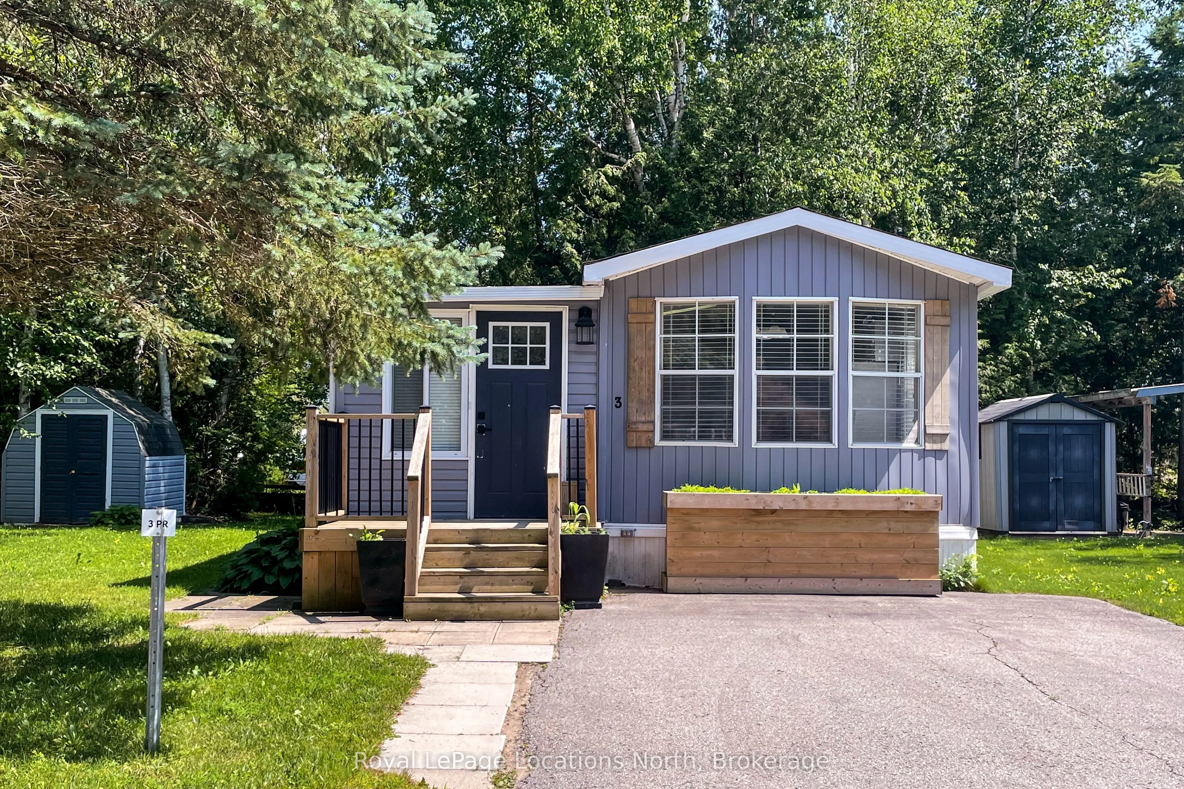 3 Prince Rupert Avenue
