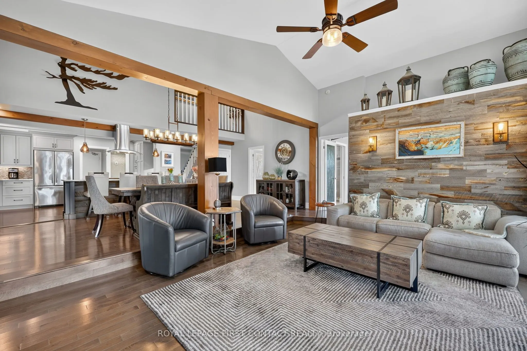 167 Lakeshore Road W