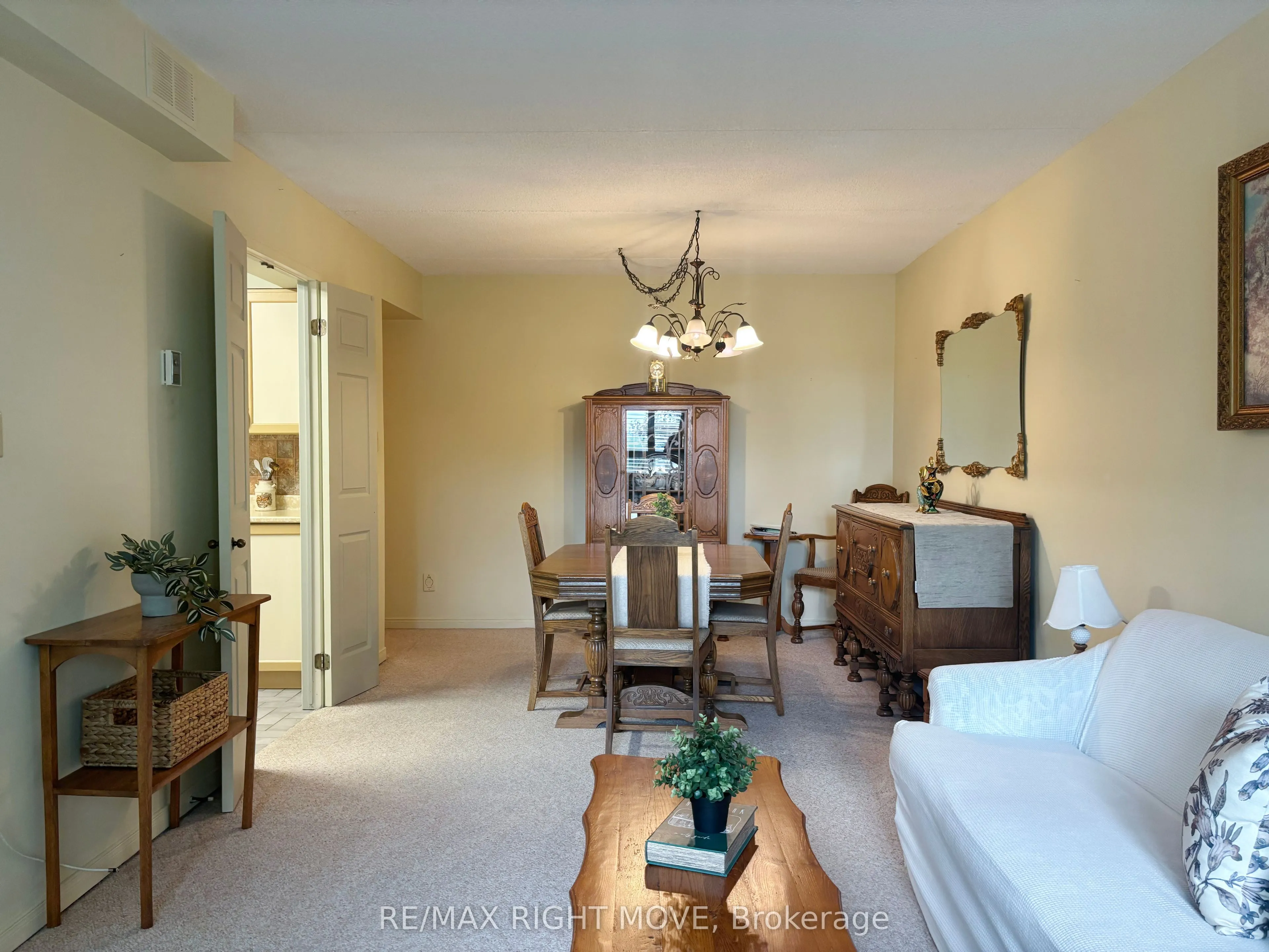 54 Fittons Road W #202