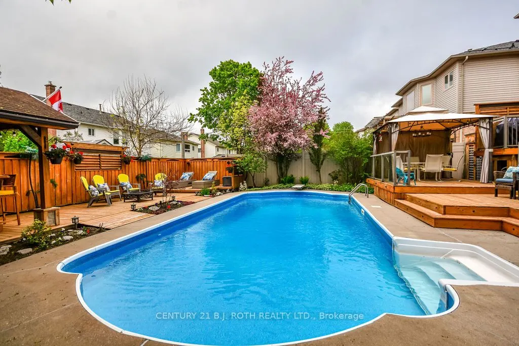 27 BRANDON Crescent