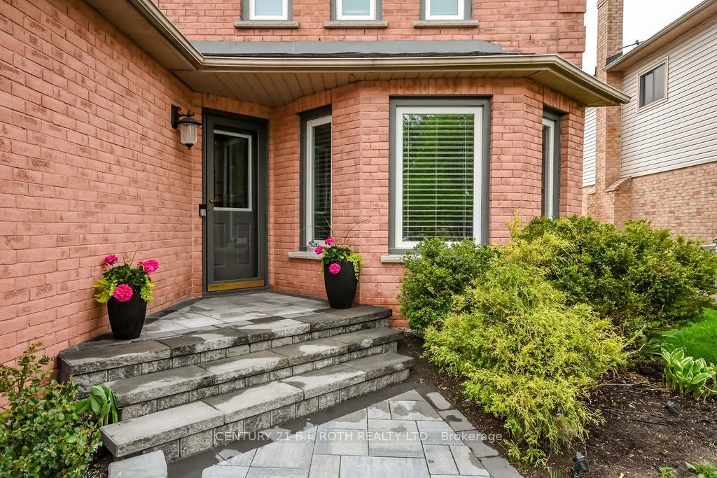 27 BRANDON Crescent