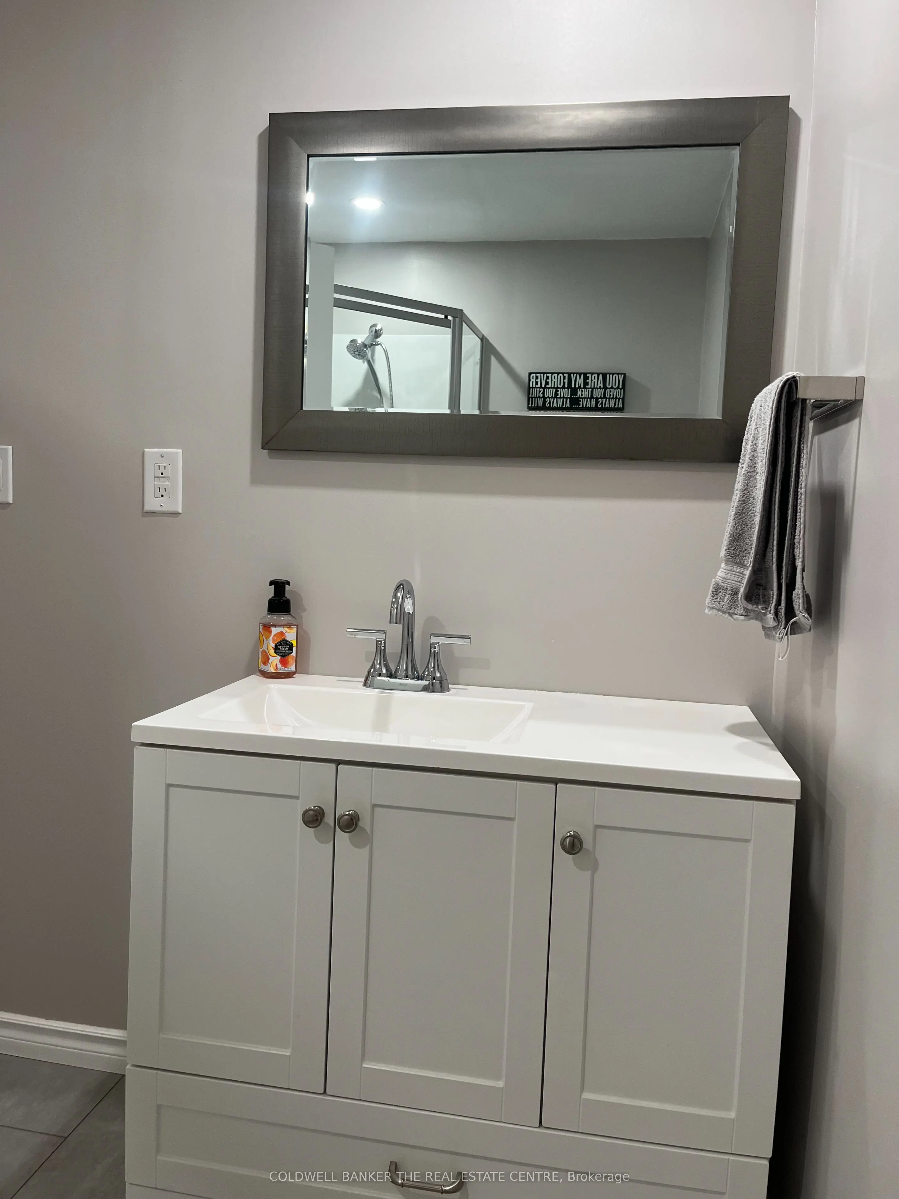 234 Cundles Road E #10
