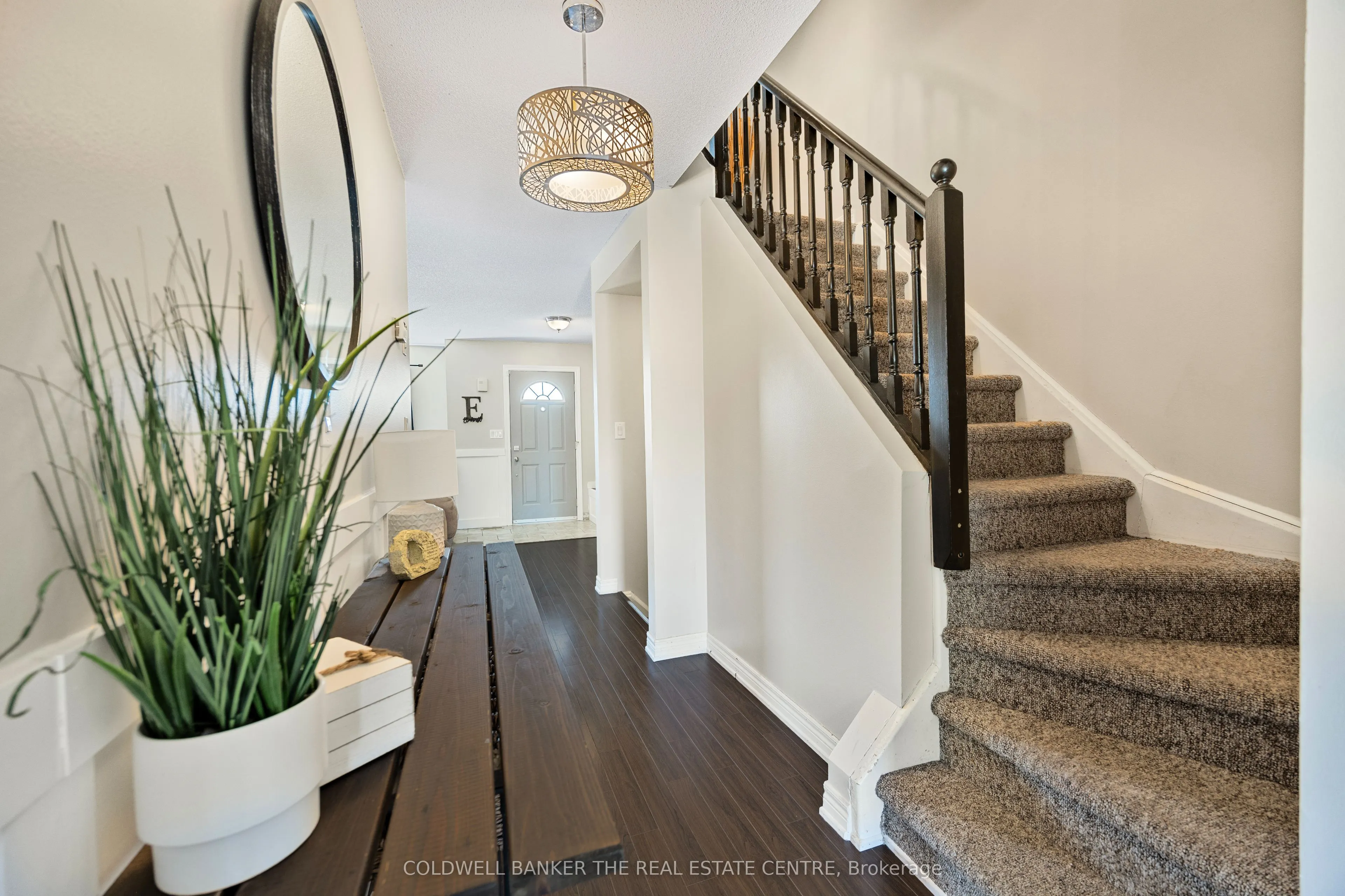 234 Cundles Road E #10