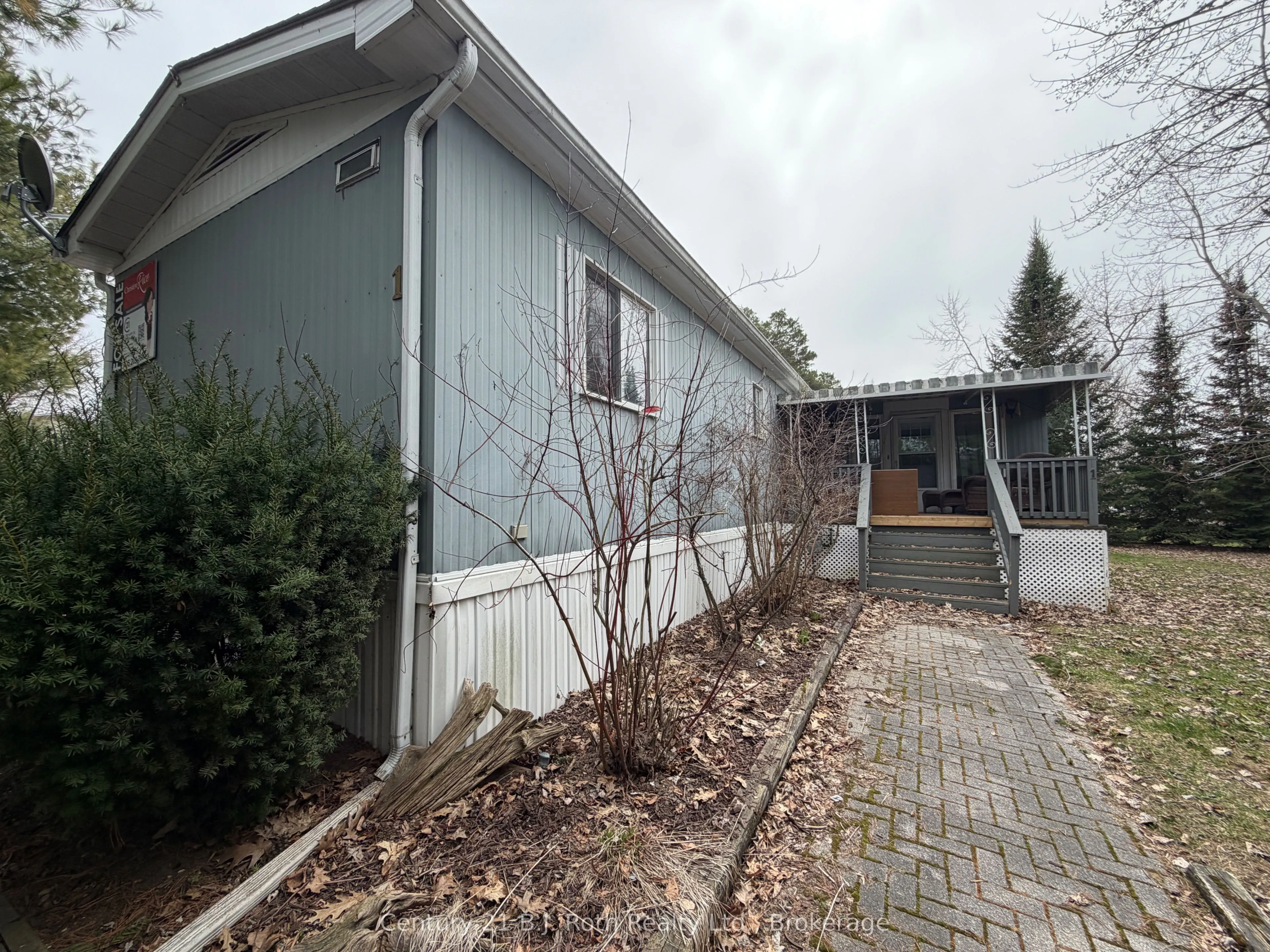 1 Smiths Lane