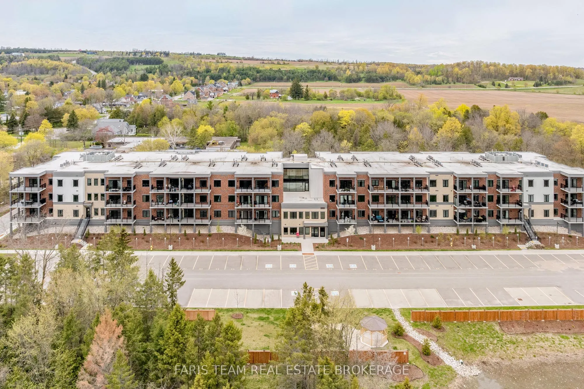 121 Mary Street #224