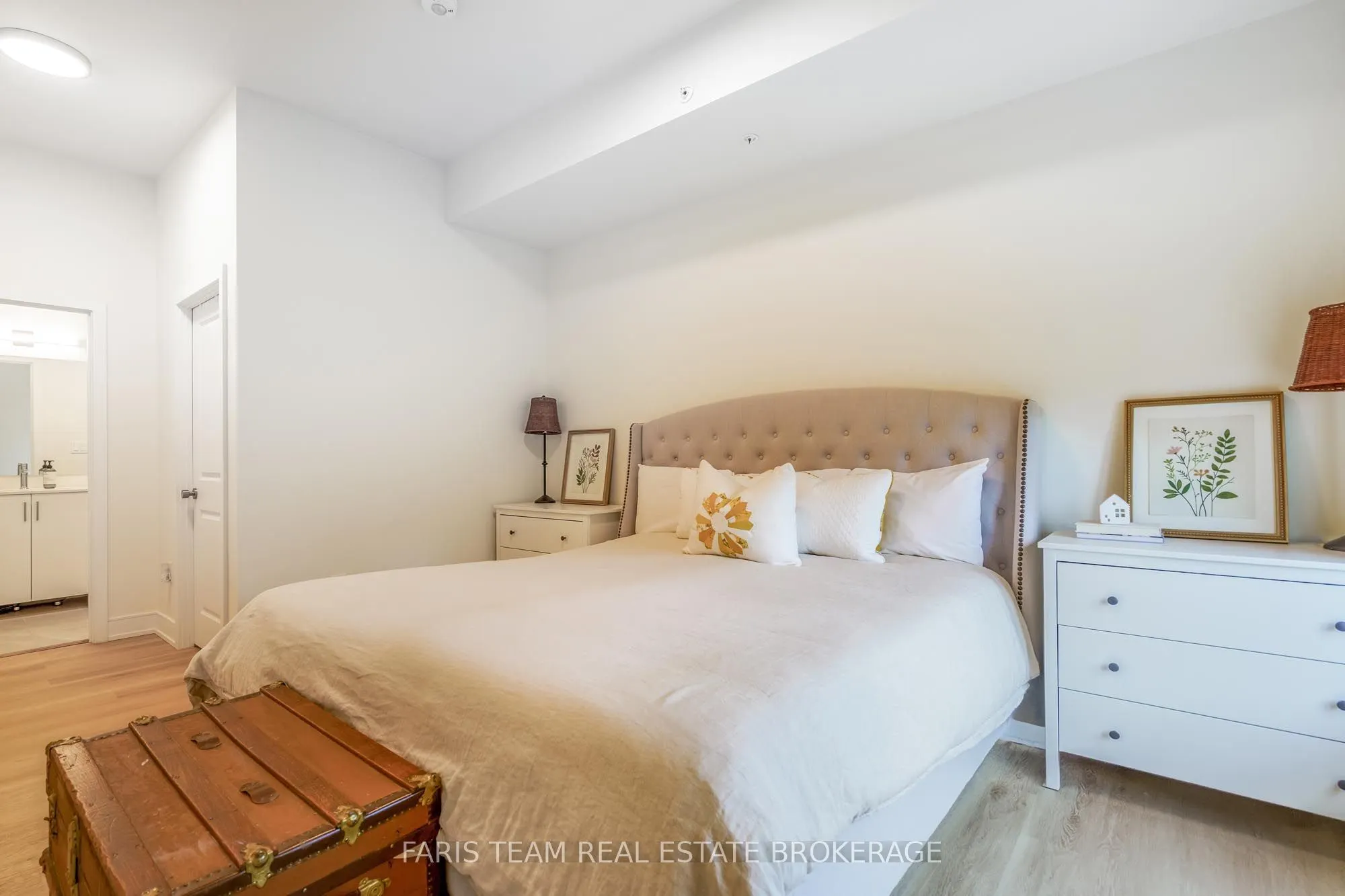 121 Mary Street #224