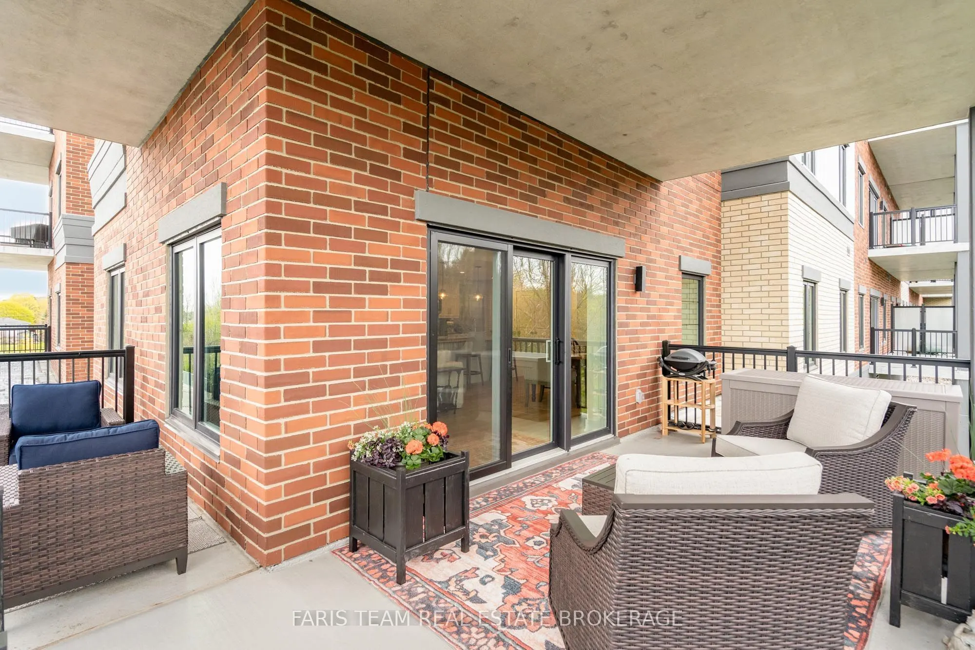 121 Mary Street #224