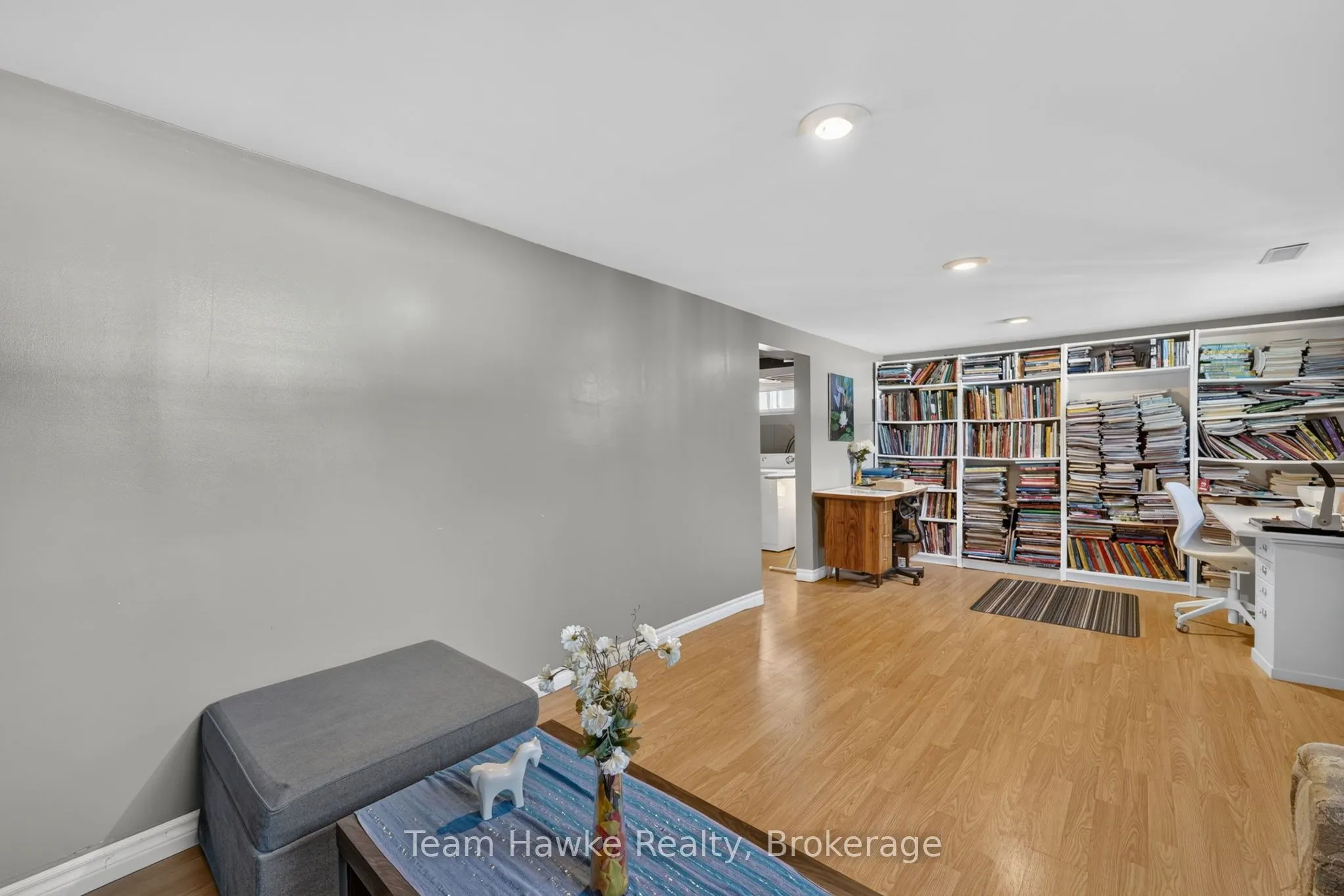 320 Scott Street