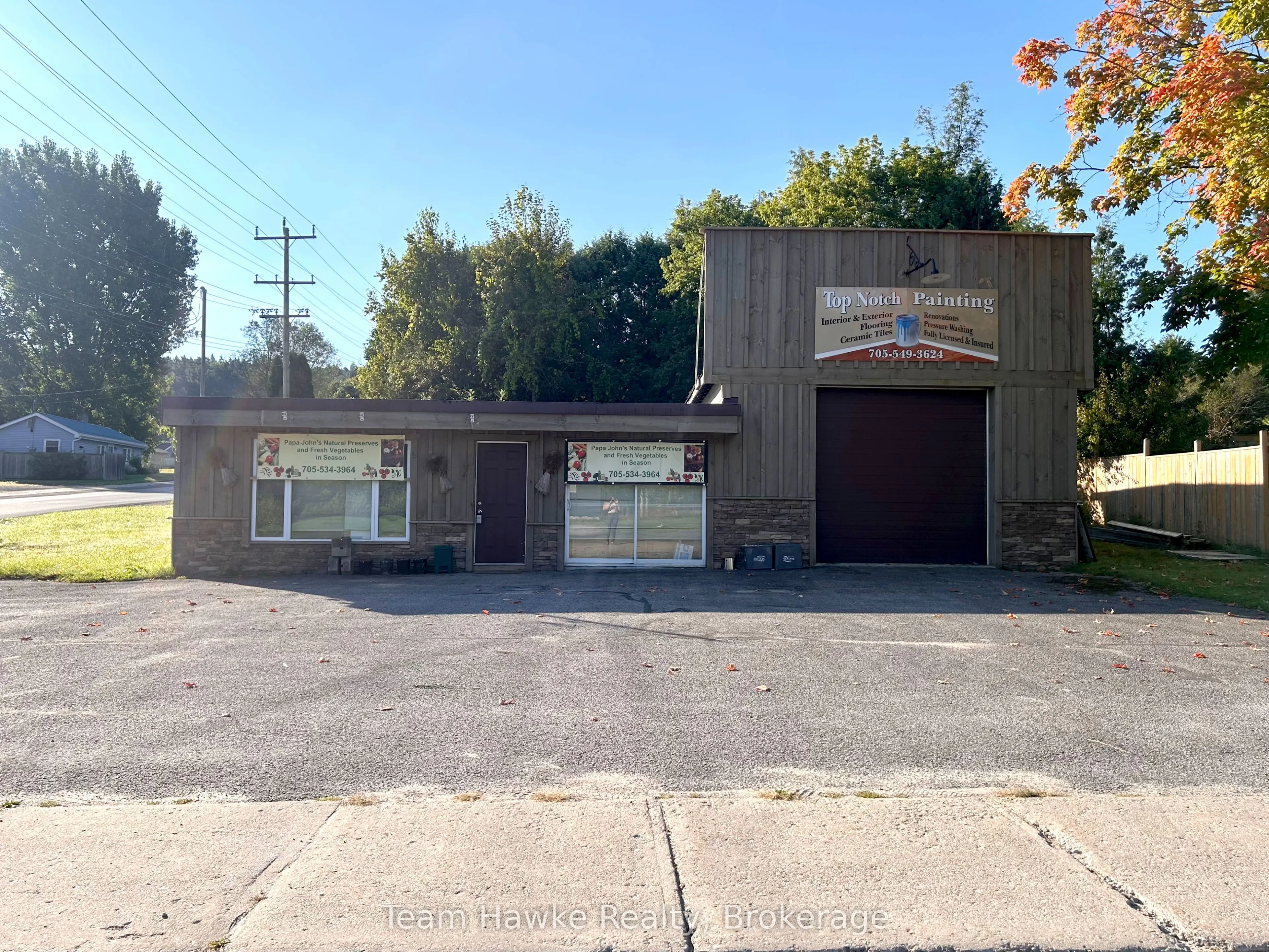 156 ROBERT Street