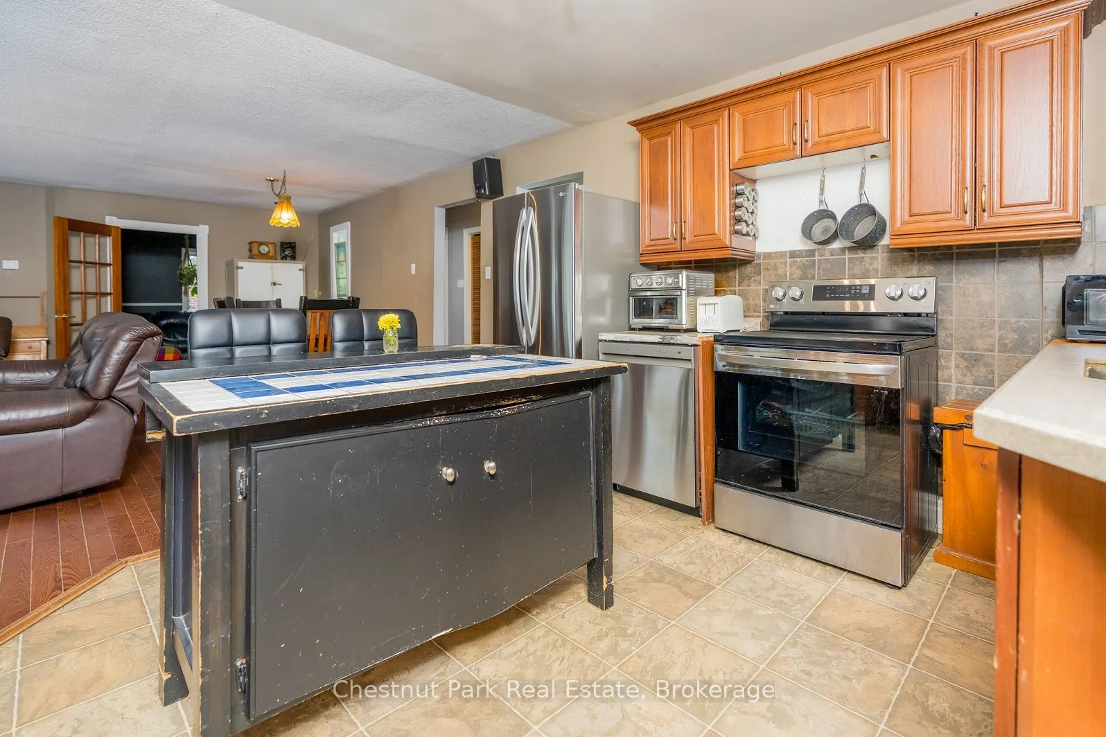 4 Parkside Avenue