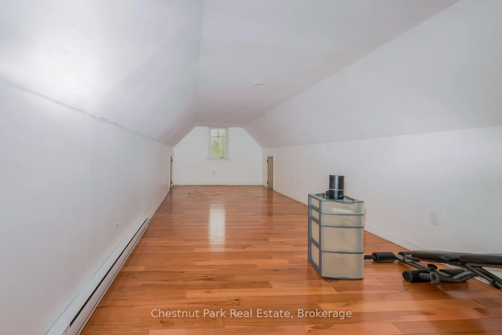 4 Parkside Avenue