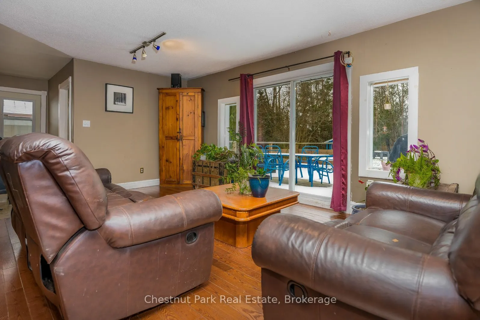 4 Parkside Avenue