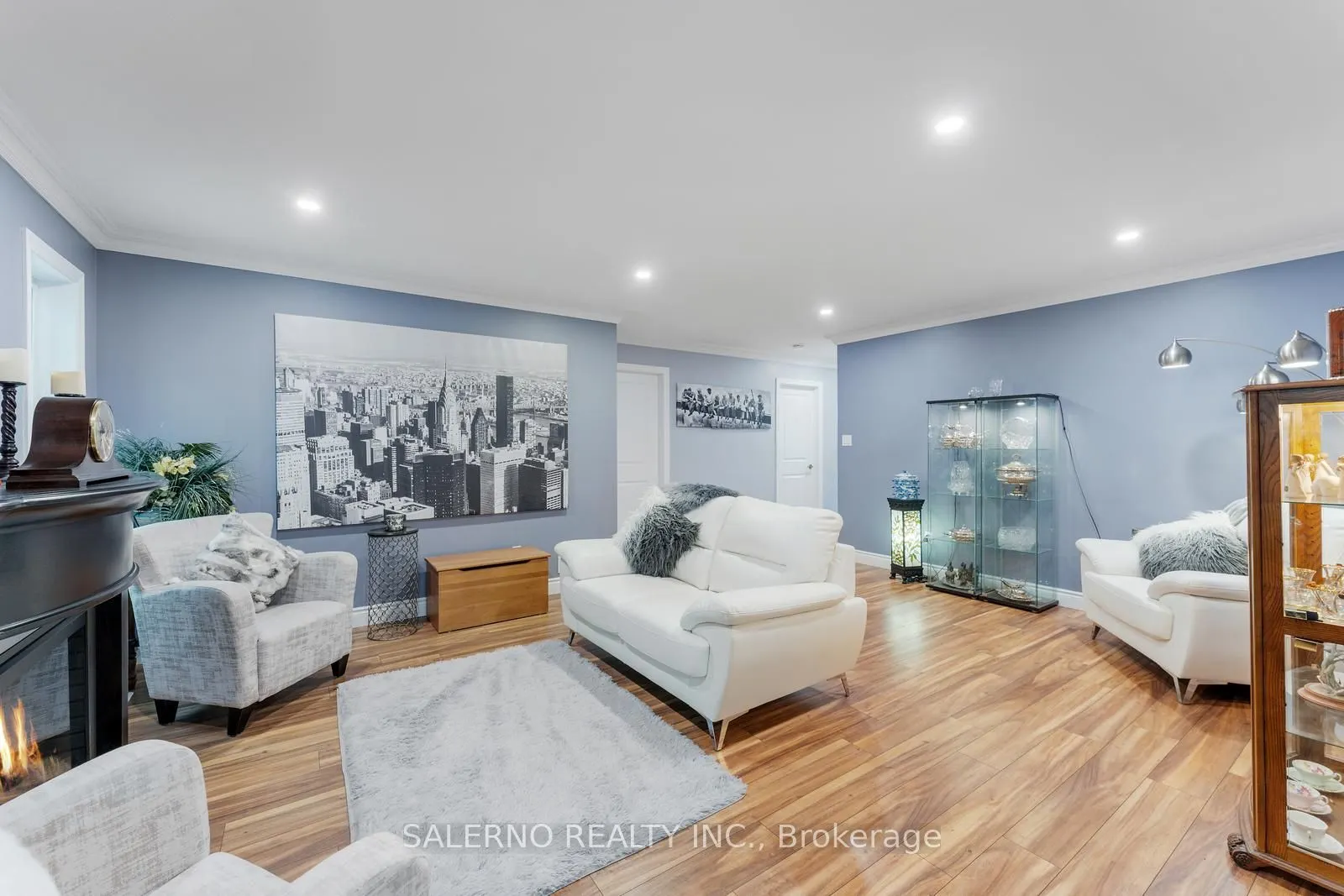 3992 Penetanguishene Road