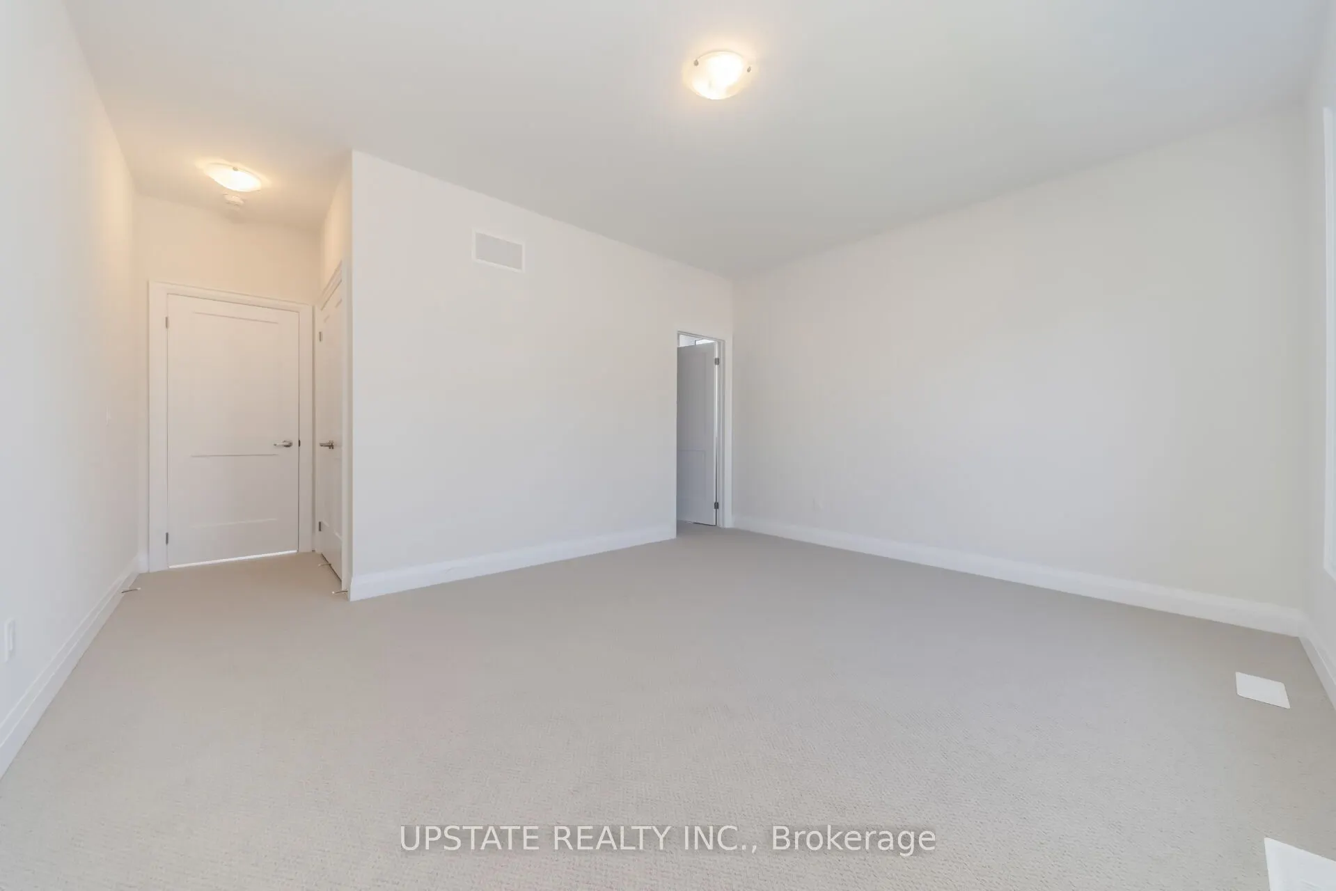 21 Pearsall Place