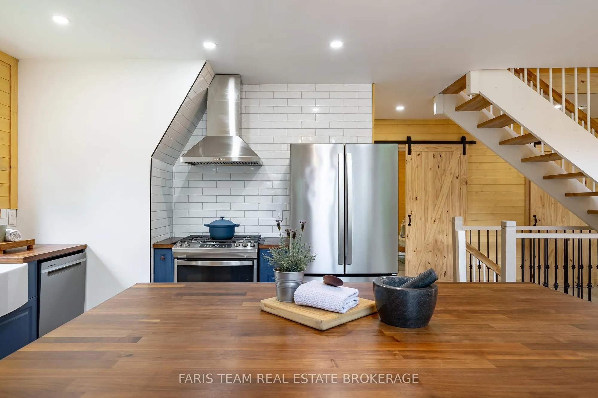 1490 Champlain Road