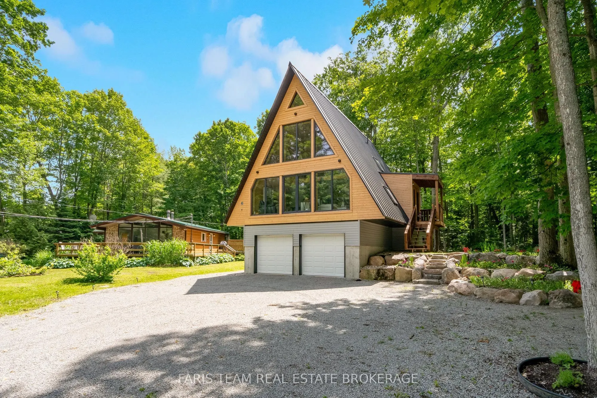 1490 Champlain Road
