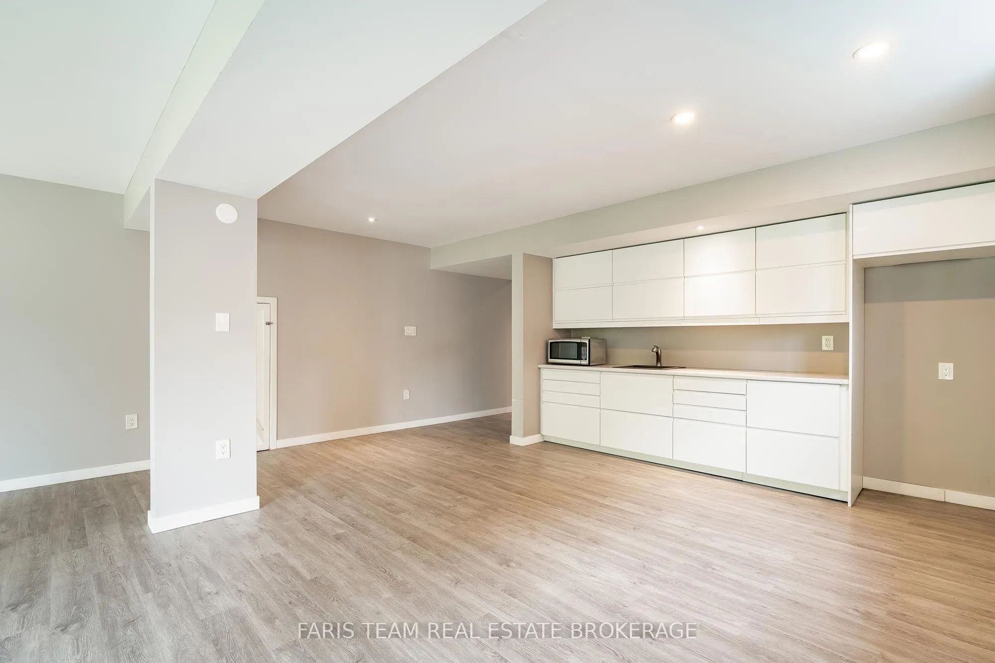33 Sheppard Drive