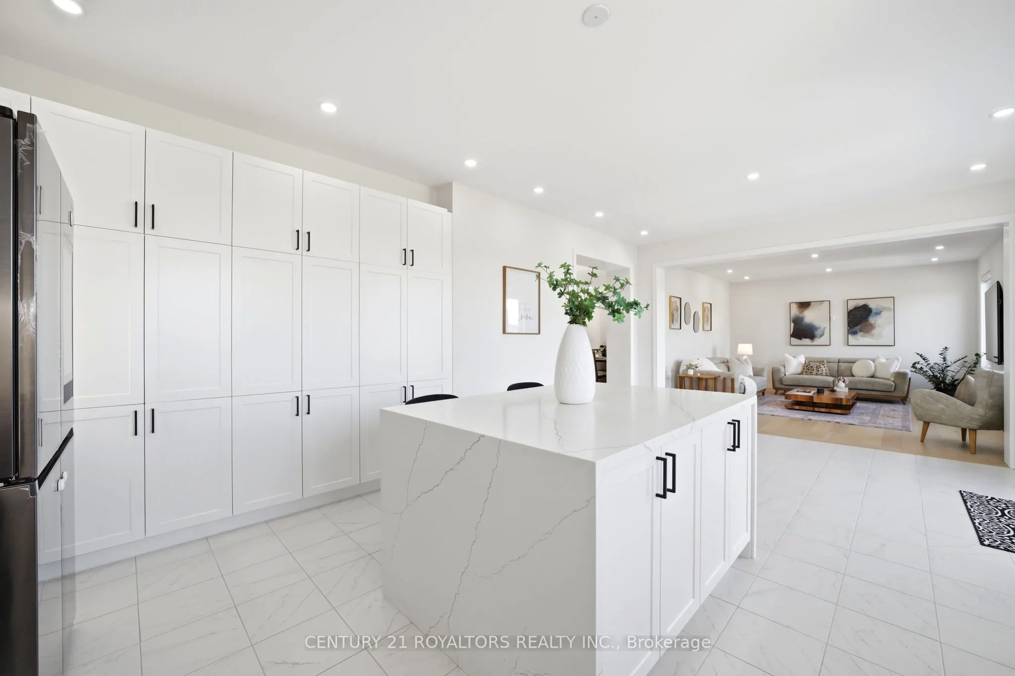107 Rugman Crescent