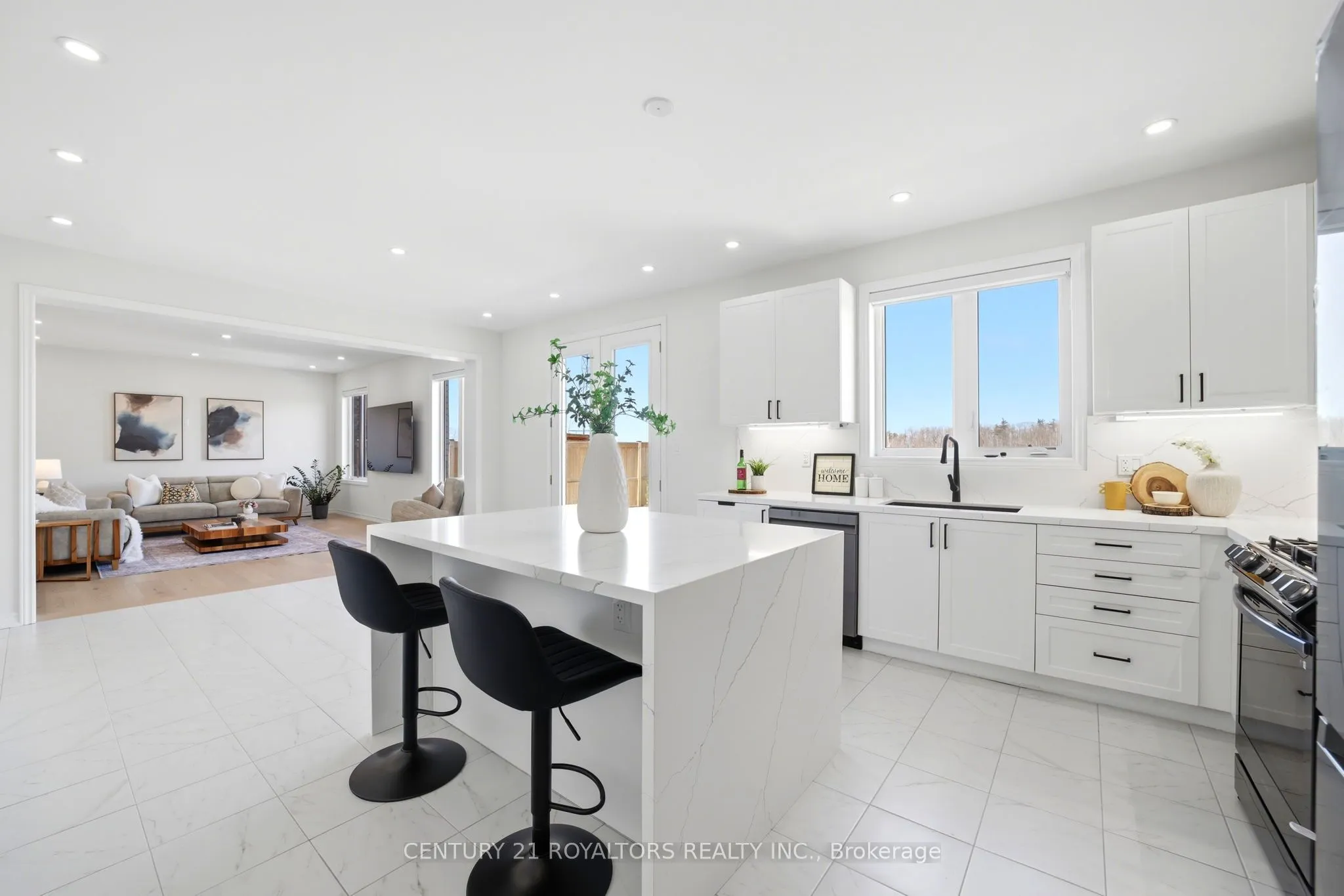 107 Rugman Crescent
